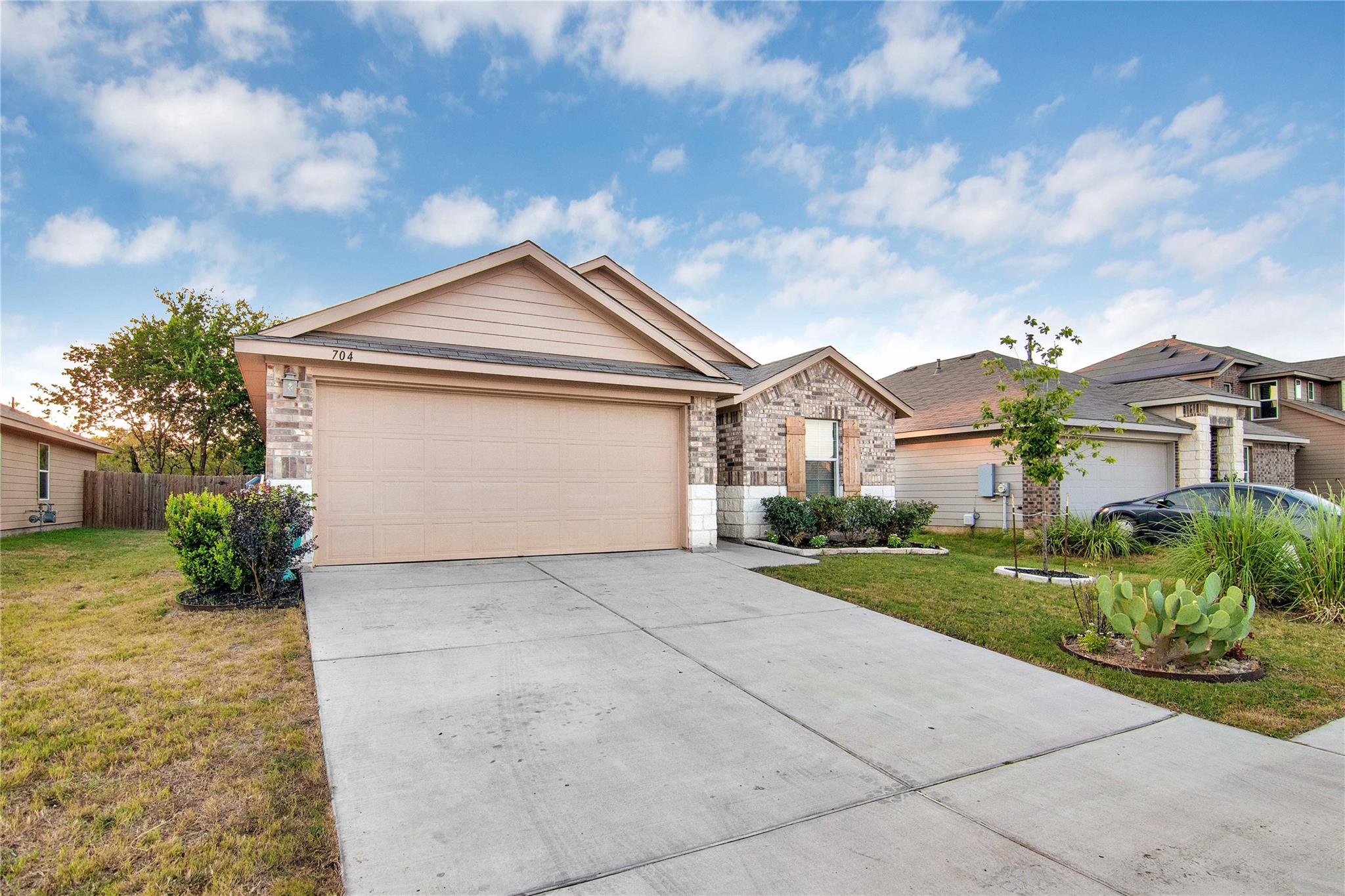 704 Red Tails Dr, Austin, TX 78725