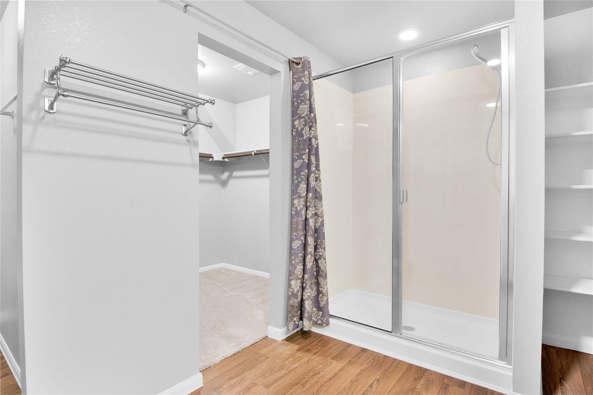 704 Red Tails Dr, Austin, TX 78725