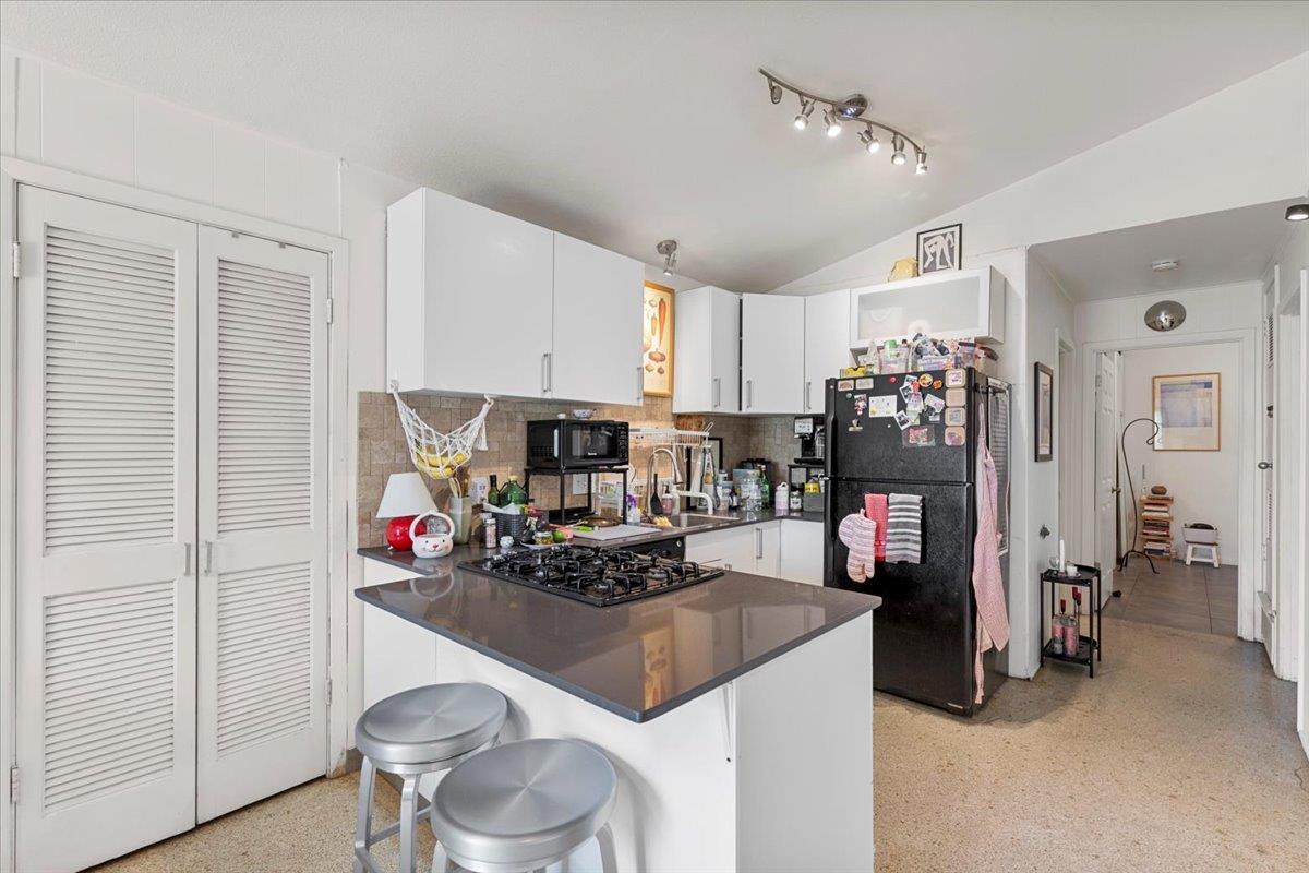 8900 Tina Ct, Austin, TX 78758