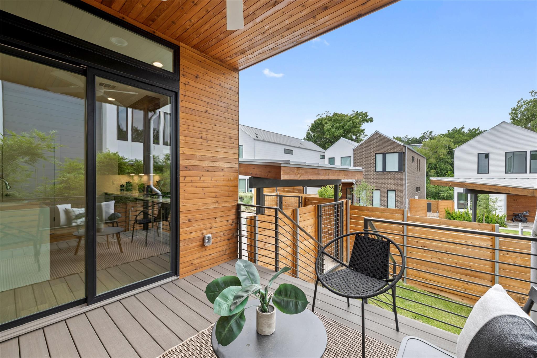 900 S 2nd St # 21, Austin, TX 78704