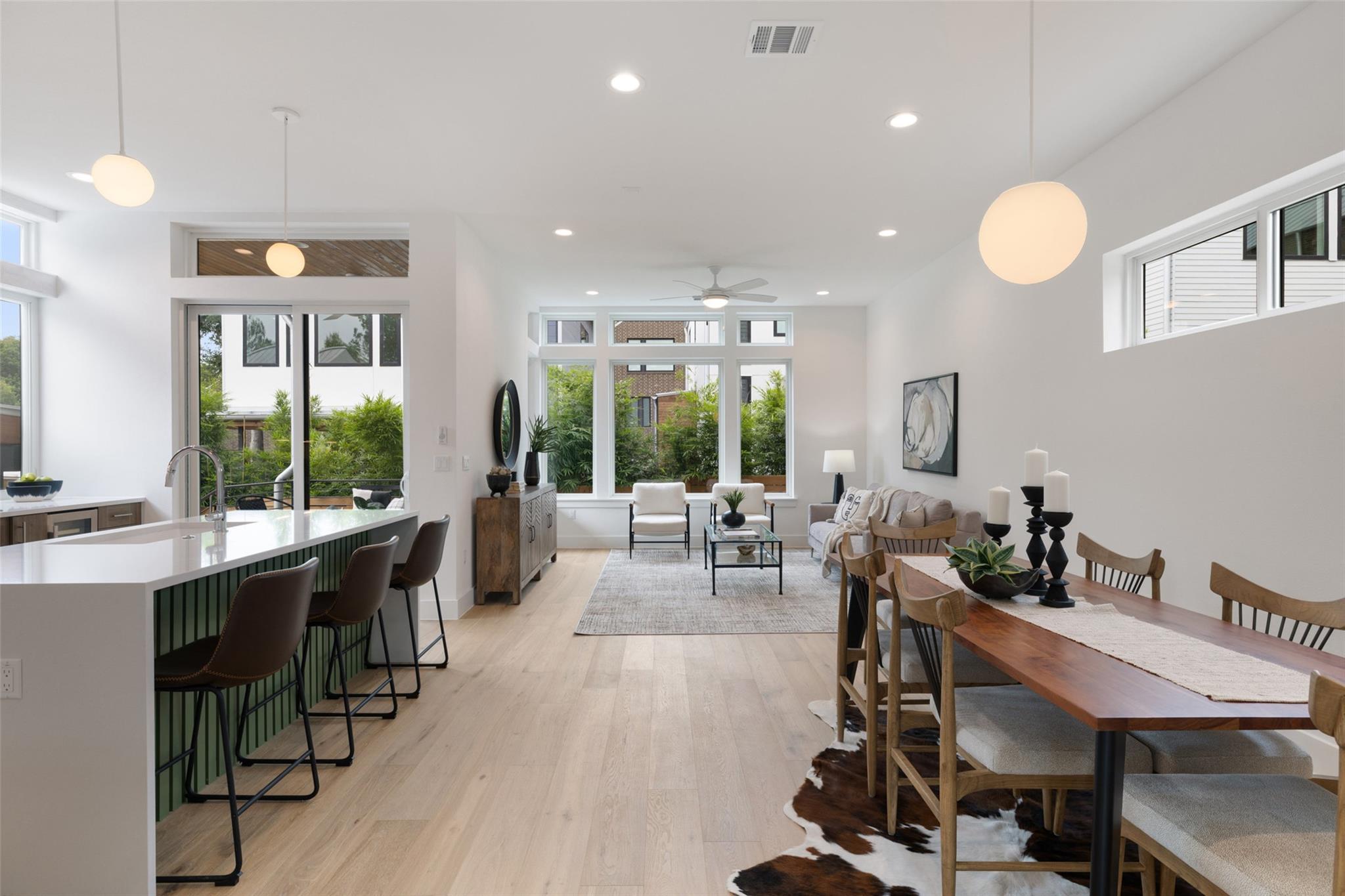 900 S 2nd St # 21, Austin, TX 78704