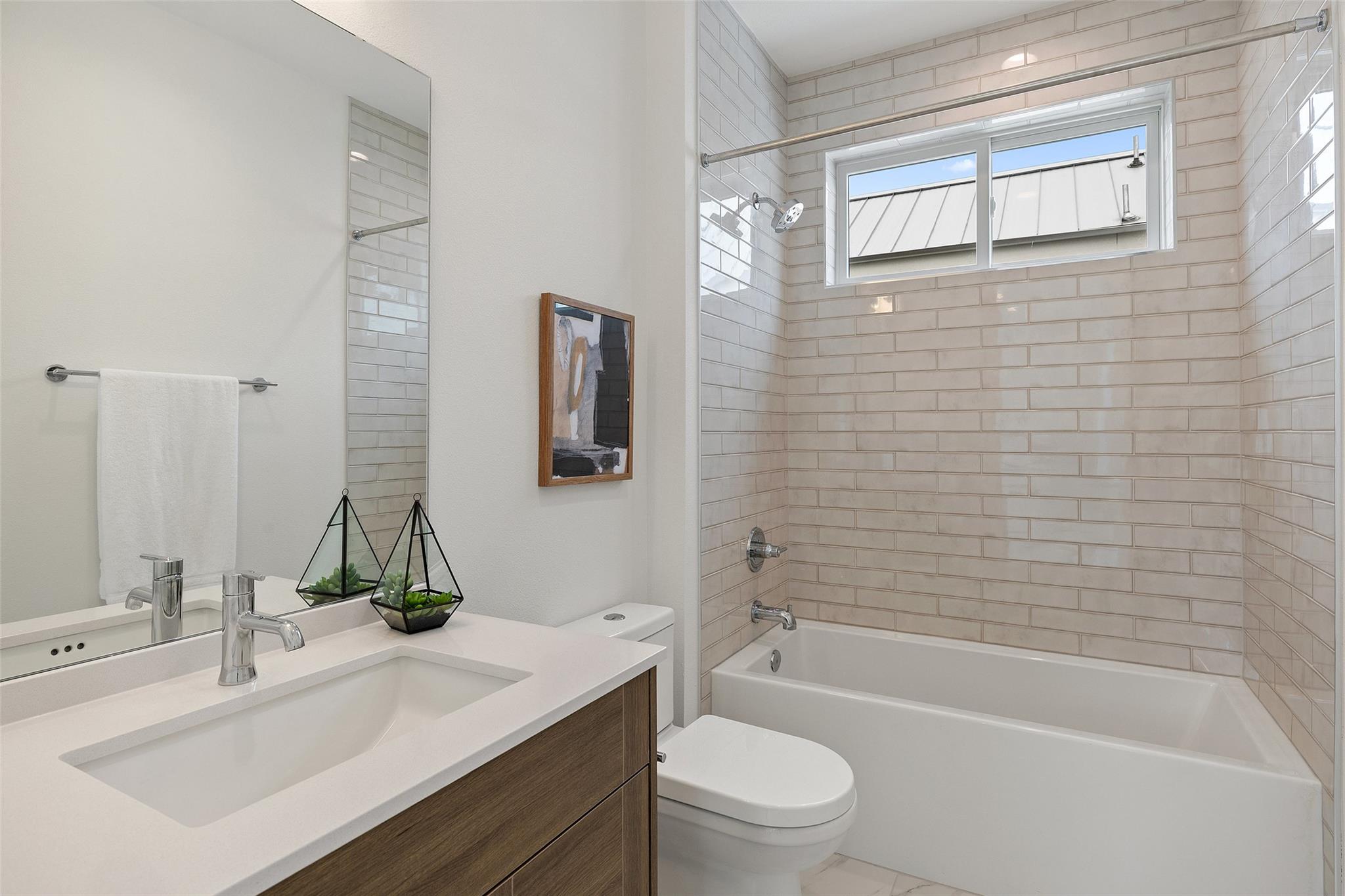 900 S 2nd St # 21, Austin, TX 78704