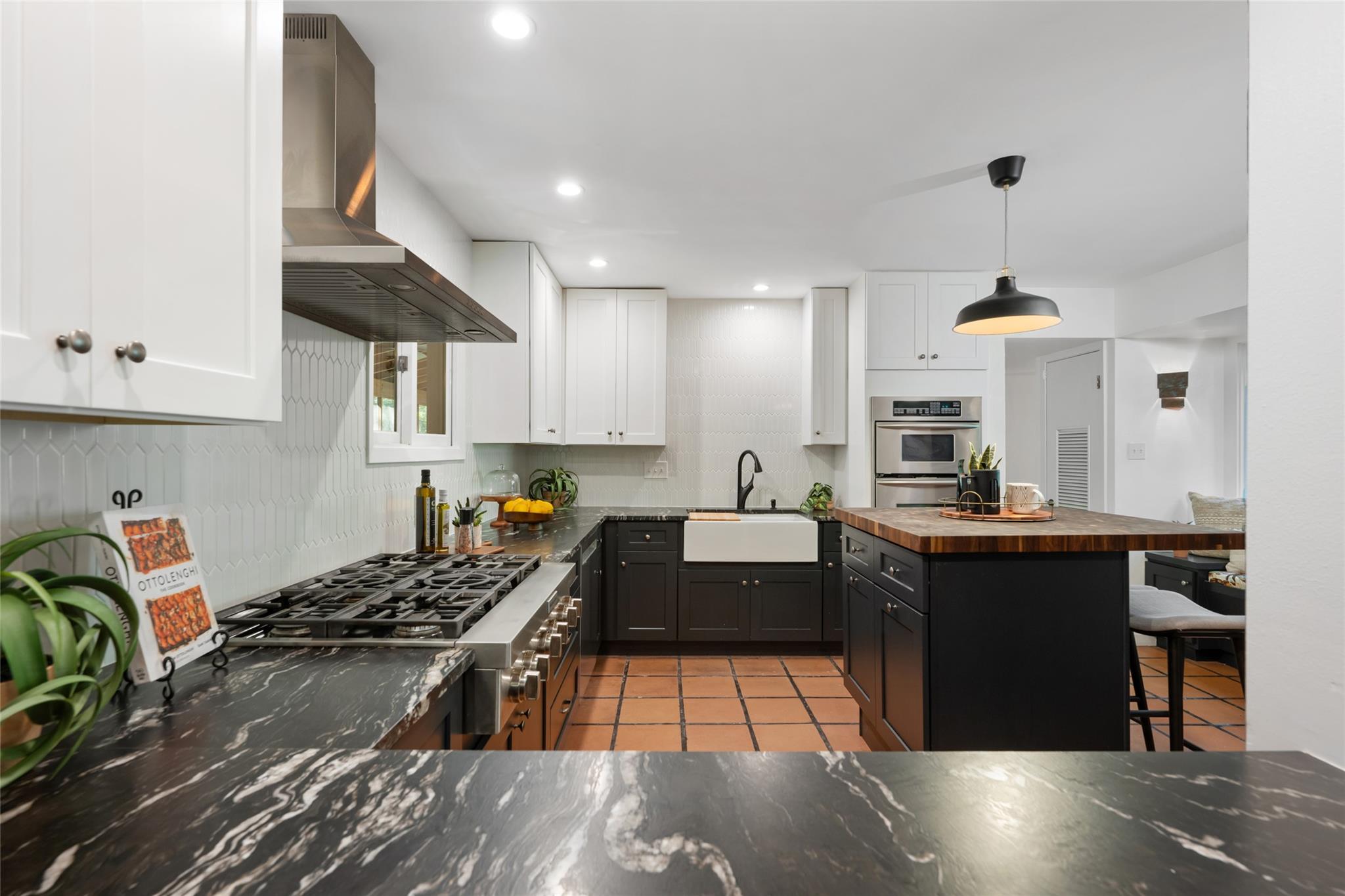 5902 Tumbling Cir, Austin, TX 78731