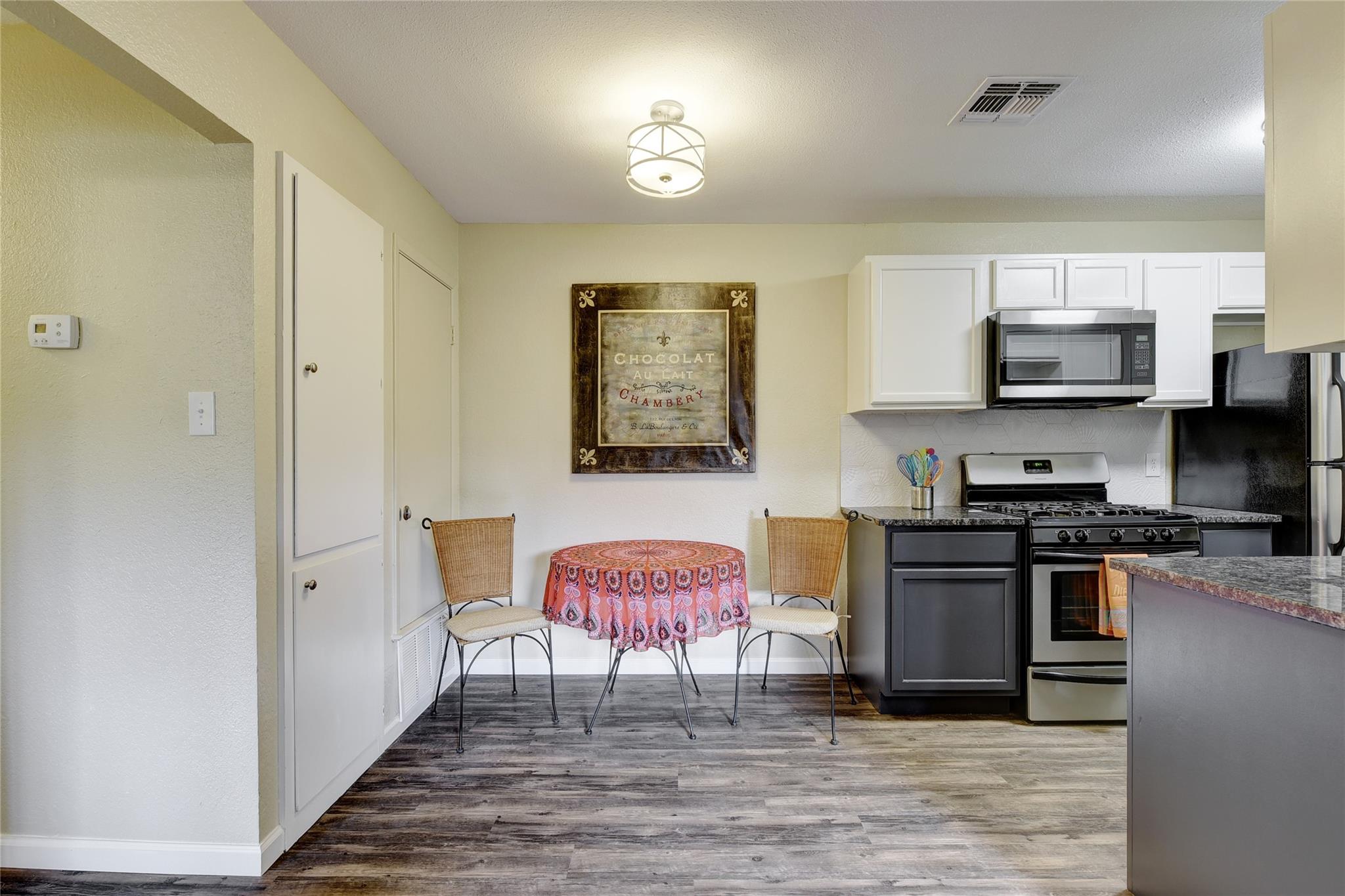 401 Blackson Ave # A, Austin, TX 78752