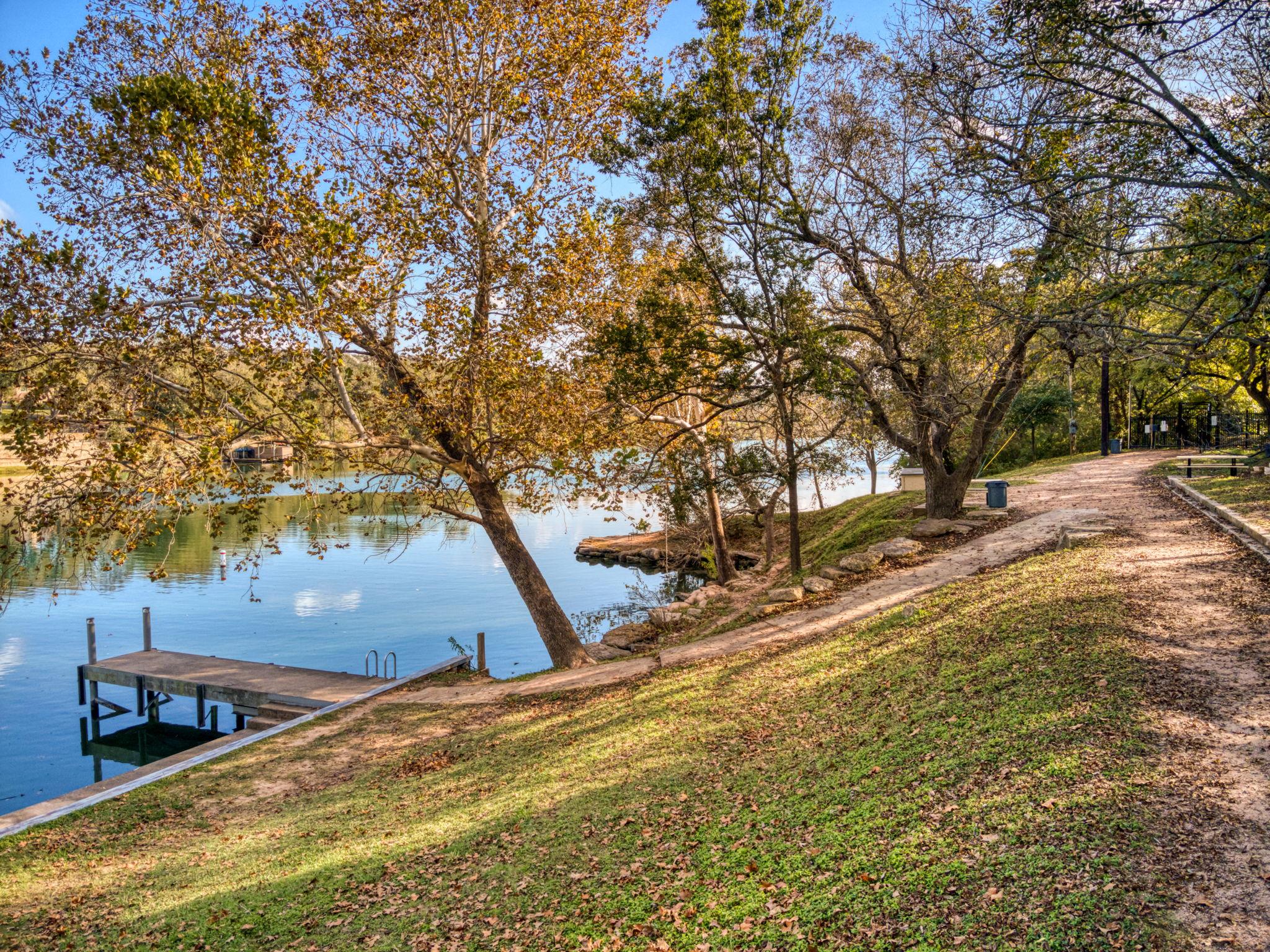 2717 Long Bow Trl, Austin, TX 78734