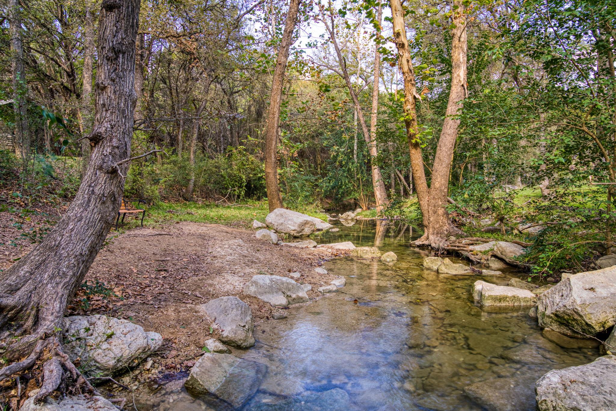 2717 Long Bow Trl, Austin, TX 78734