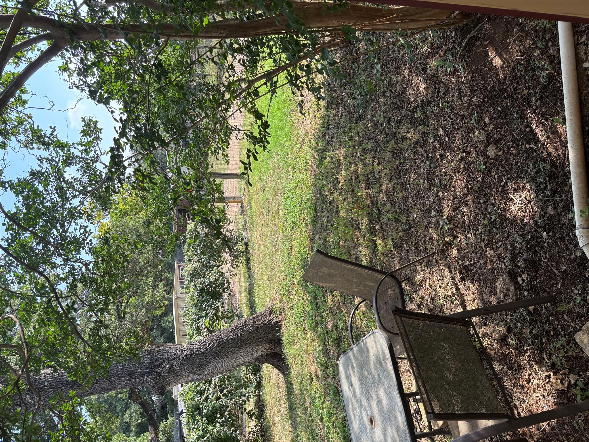 2501 LONE MAN MOUNTAIN Rd # B, Wimberley, TX 78676