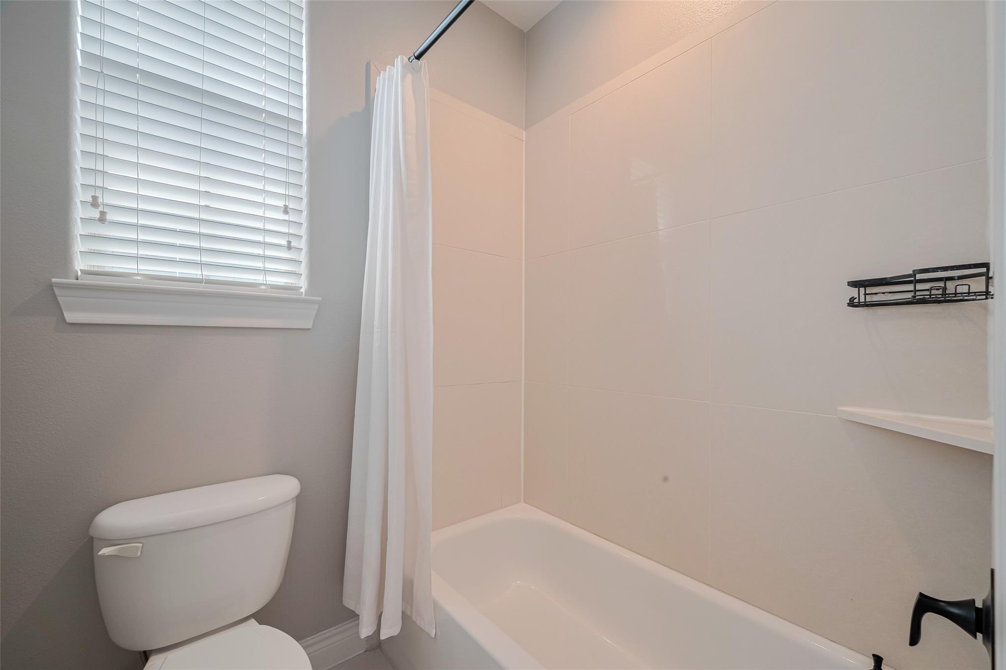 1117 Wagner St, Houston, TX 77007