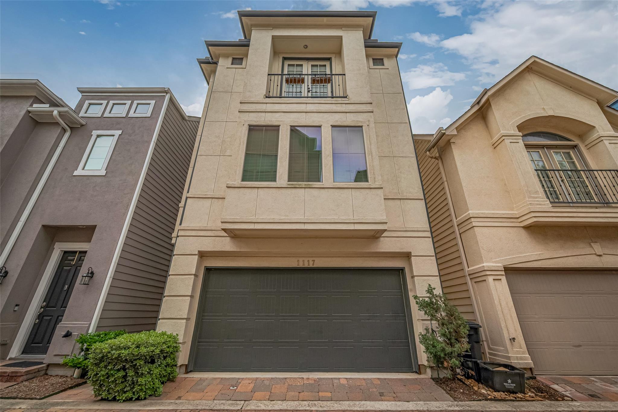 1117 Wagner St, Houston, TX 77007