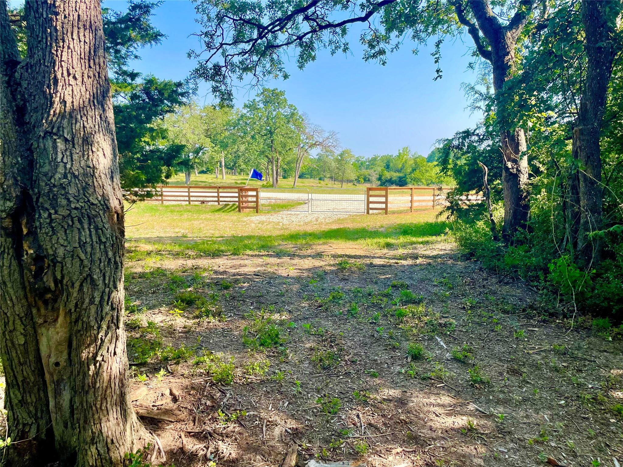 9264 Stetson Dr, Hilltop Lakes, TX 77871