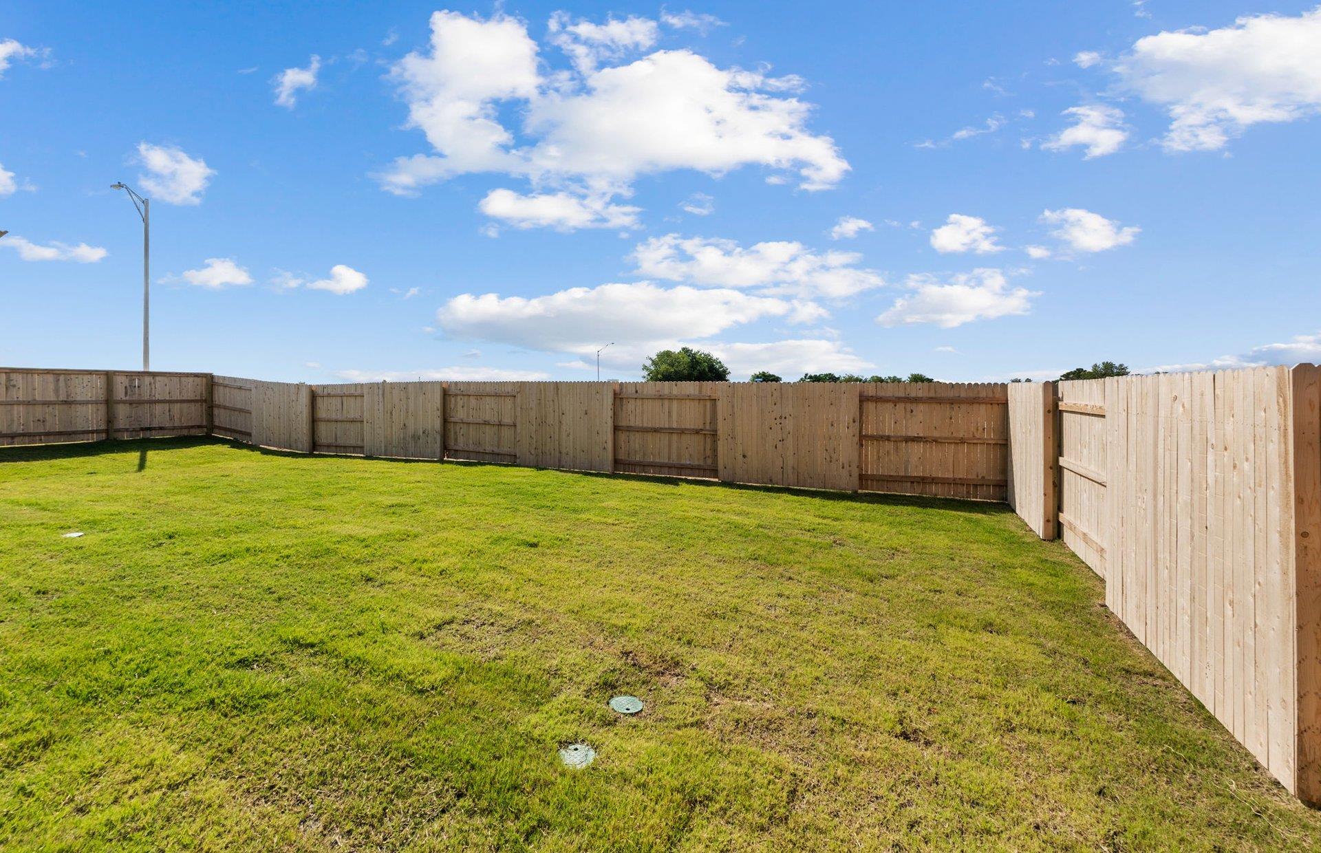 501 Madelines Meadow Ln, Georgetown, TX 78626