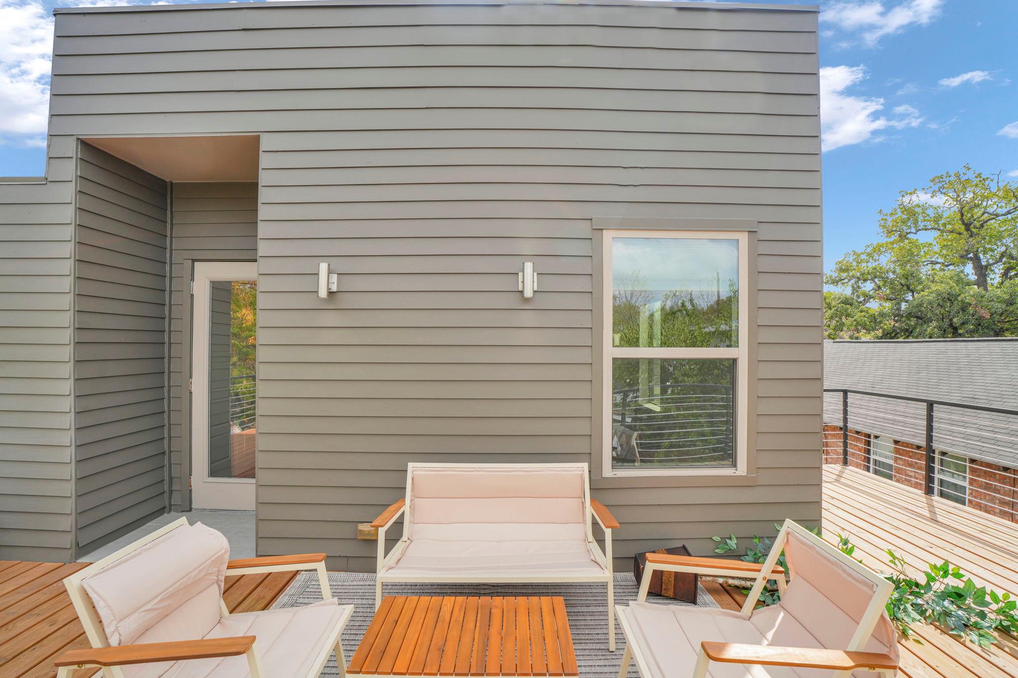 1132 Salina St, Austin, TX 78702