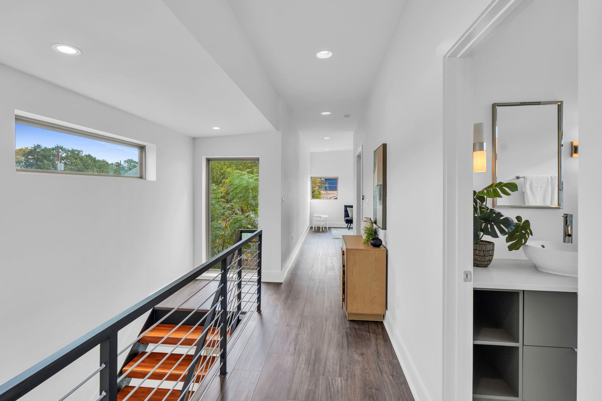 1132 Salina St, Austin, TX 78702