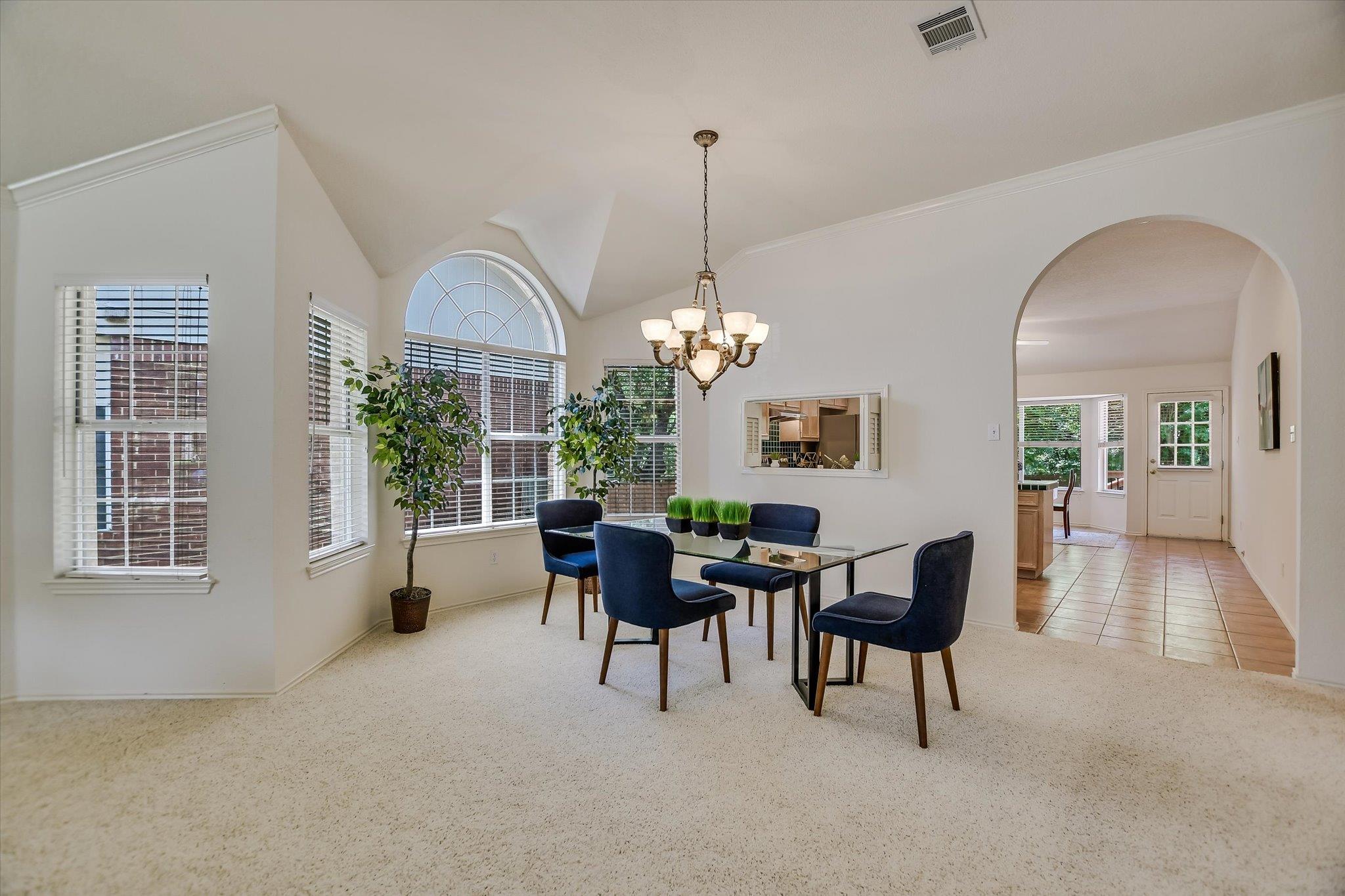 10902 Sierra Oaks, Austin, TX 78759