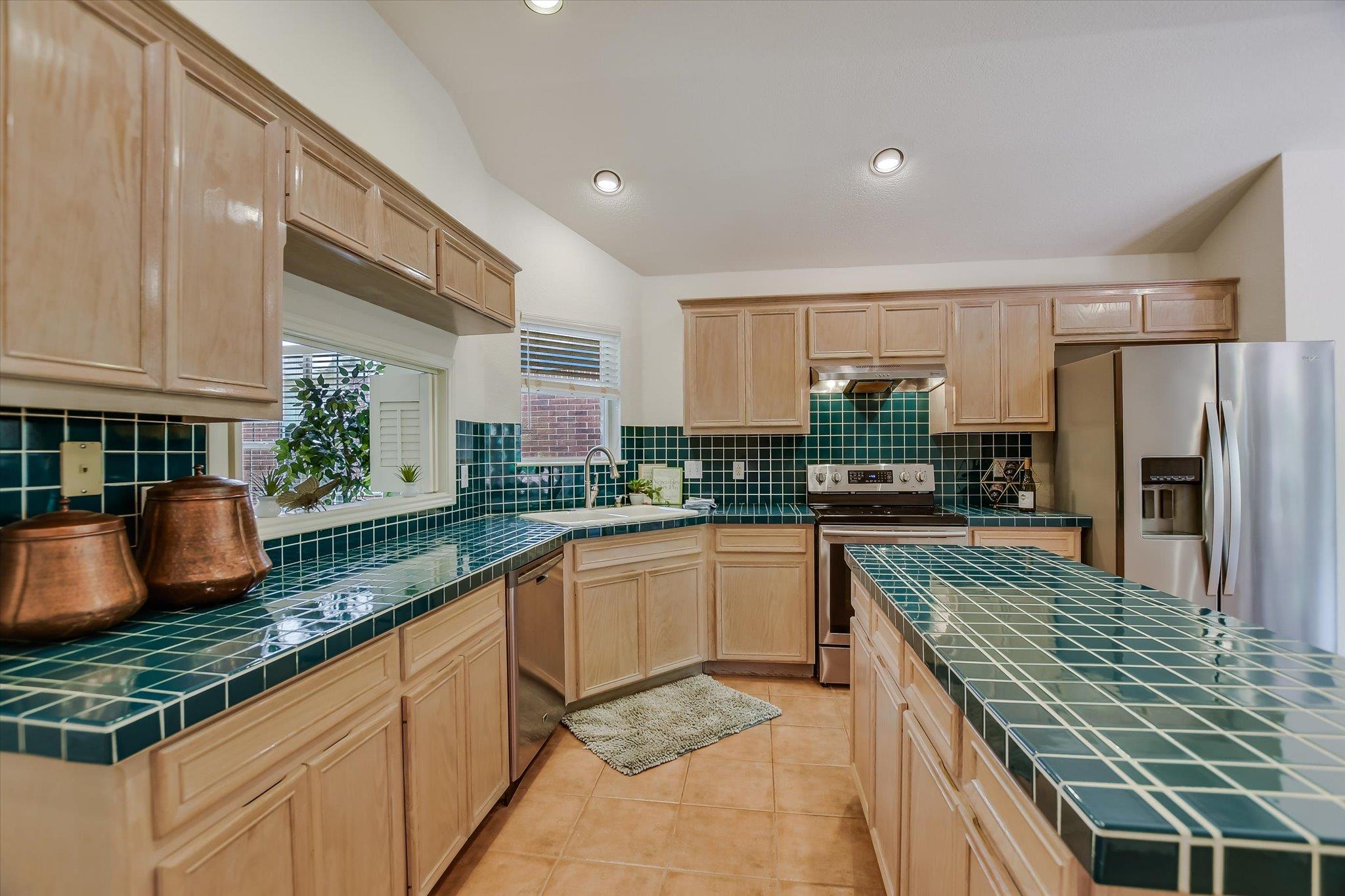 10902 Sierra Oaks, Austin, TX 78759