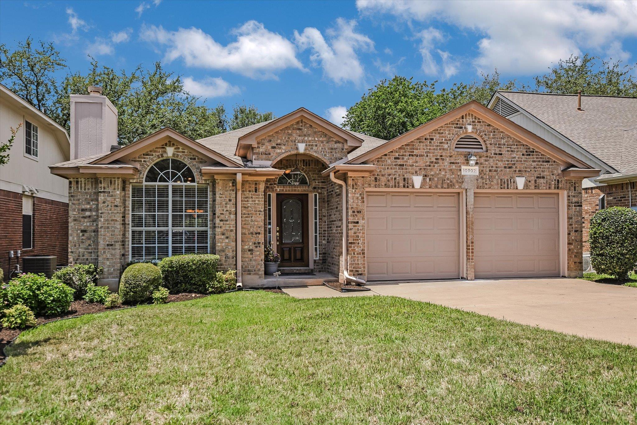 10902 Sierra Oaks, Austin, TX 78759