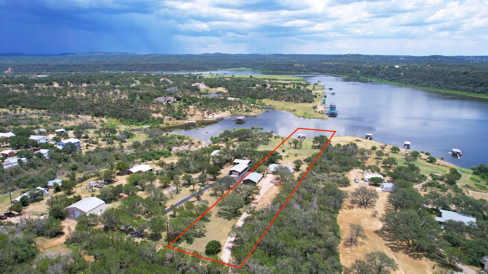 401 Lake View Dr, Spicewood, TX 78669