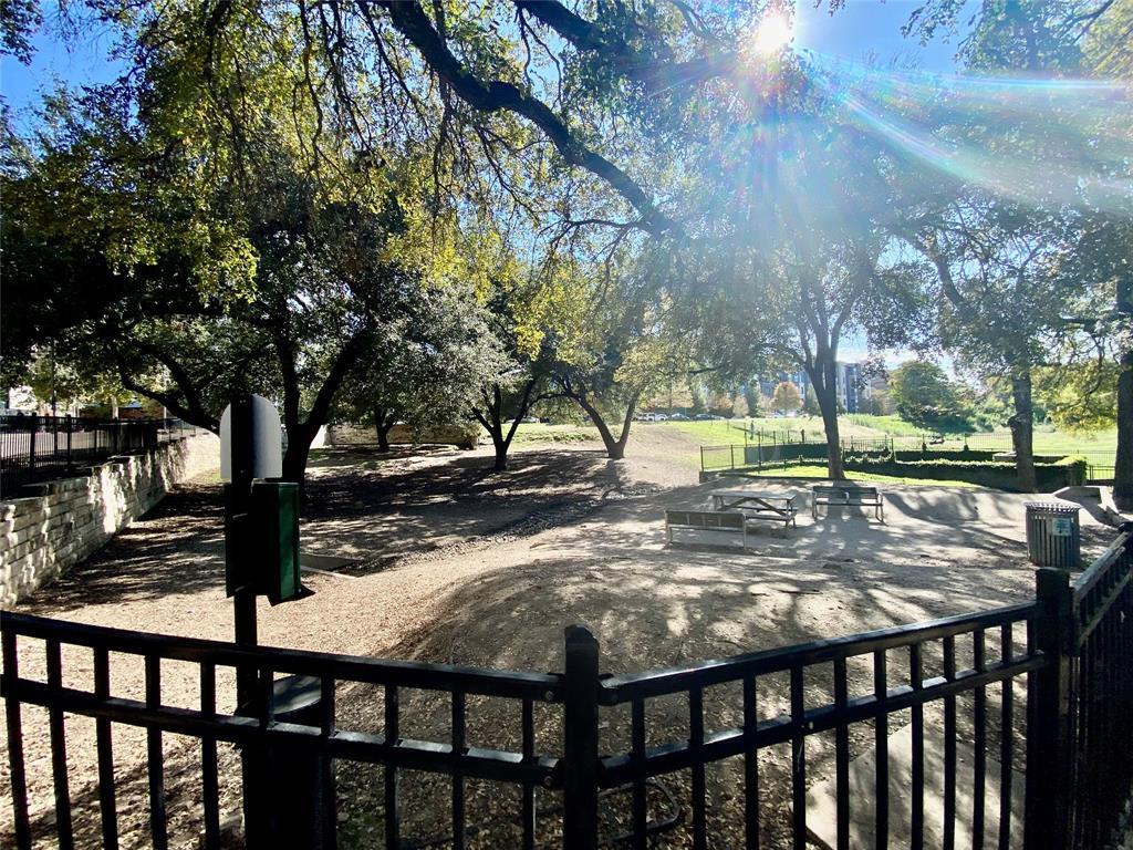 910 Duncan Ln # 20, Austin, TX 78705