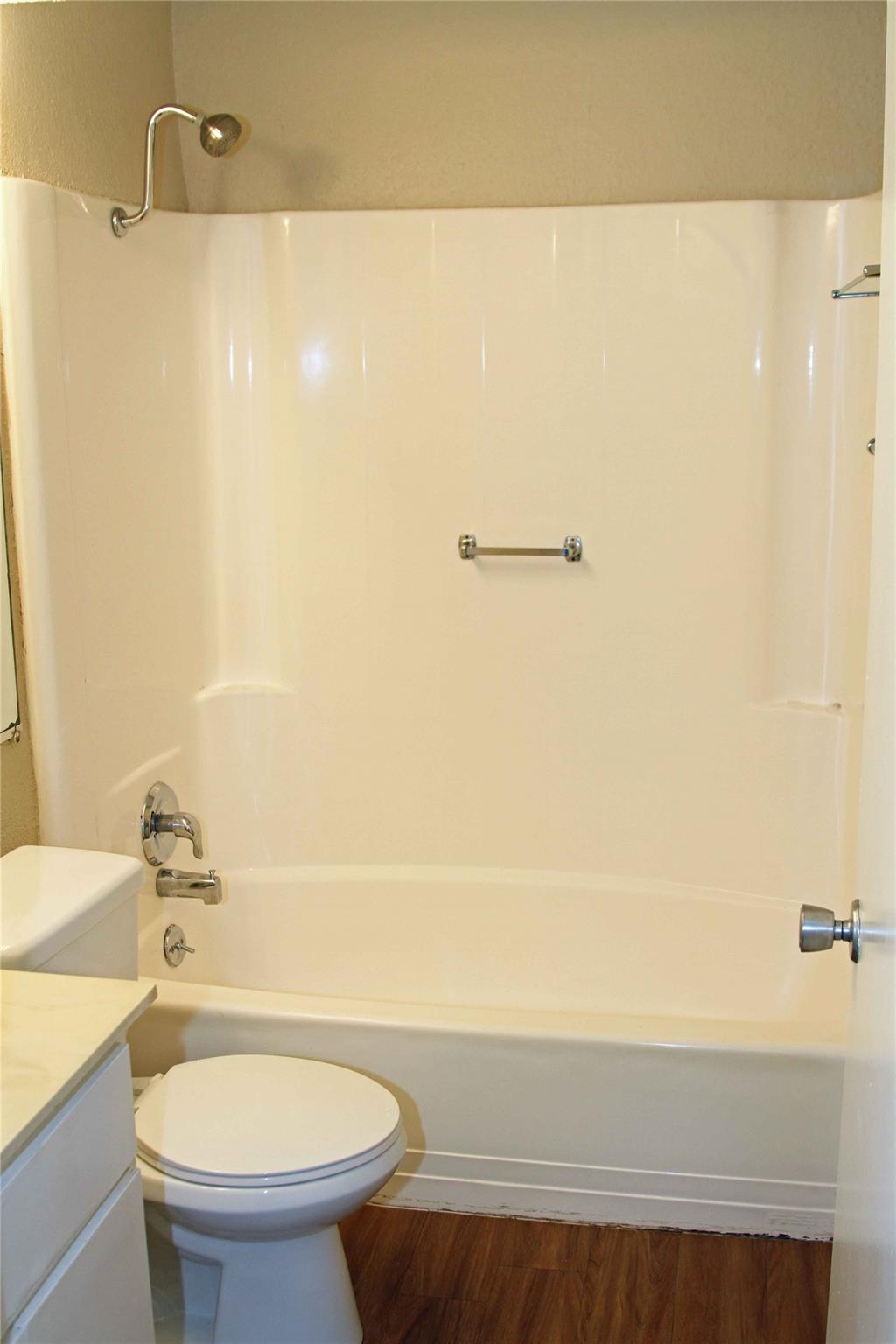 910 Duncan Ln # 20, Austin, TX 78705