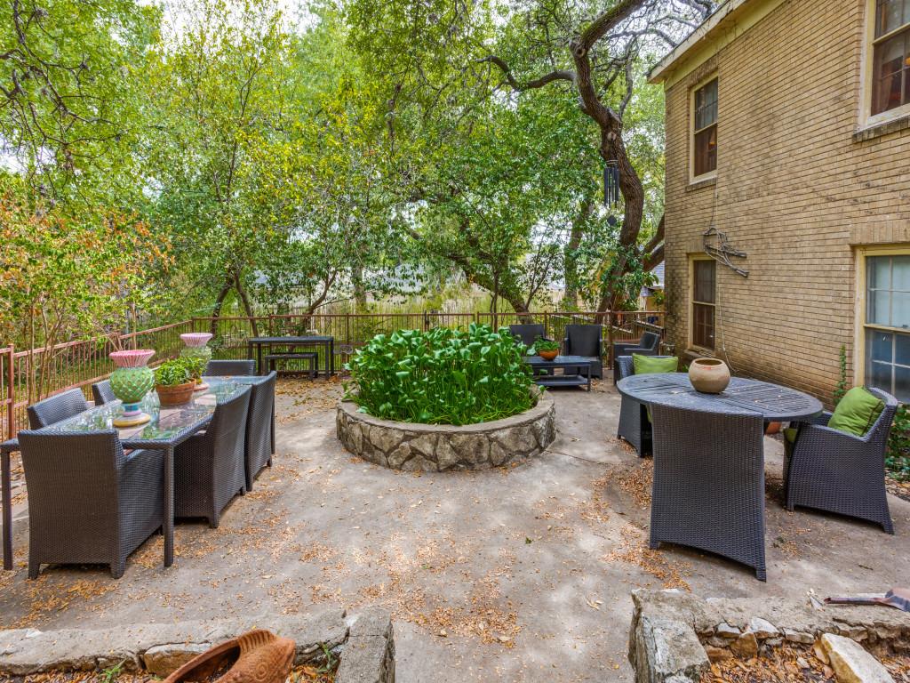 2611 Woodmont Ave, Austin, TX 78703