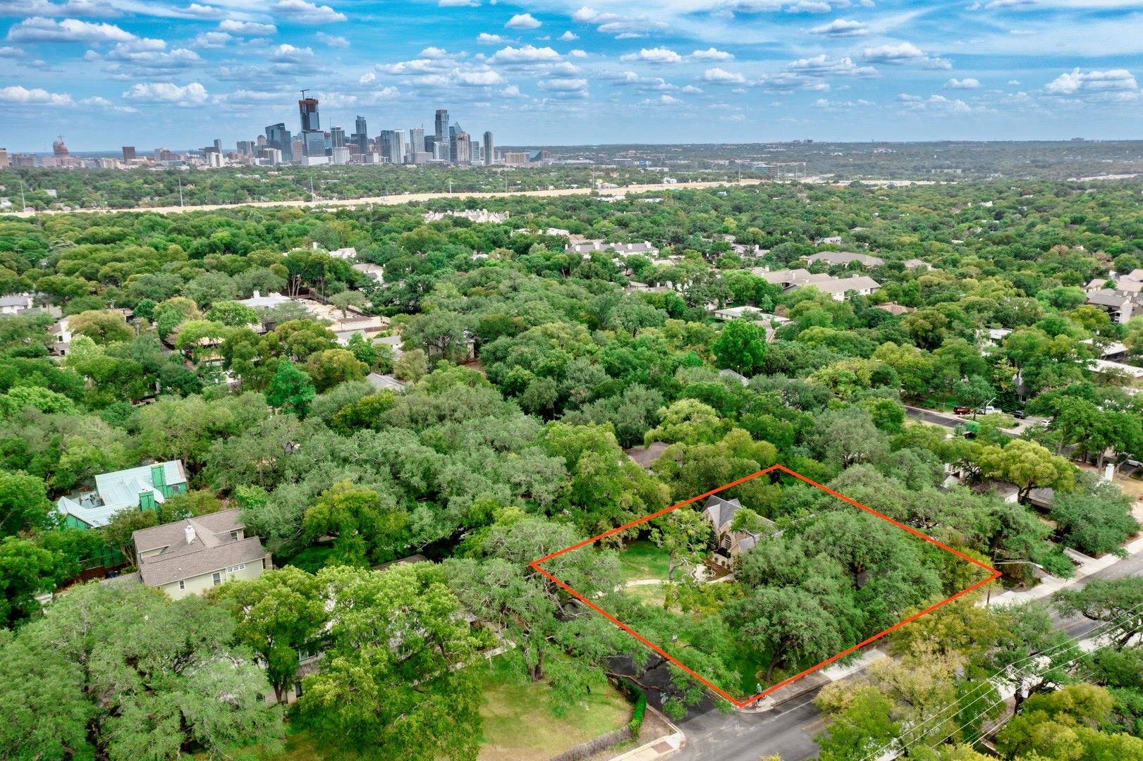 2611 Woodmont Ave, Austin, TX 78703