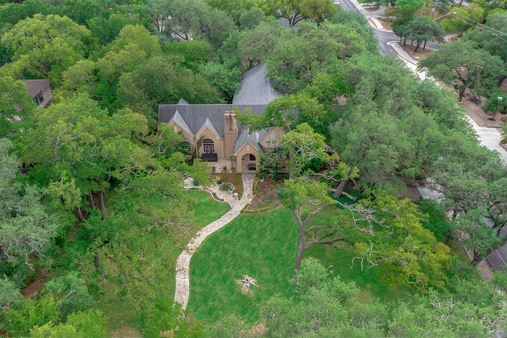 2611 Woodmont Ave, Austin, TX 78703