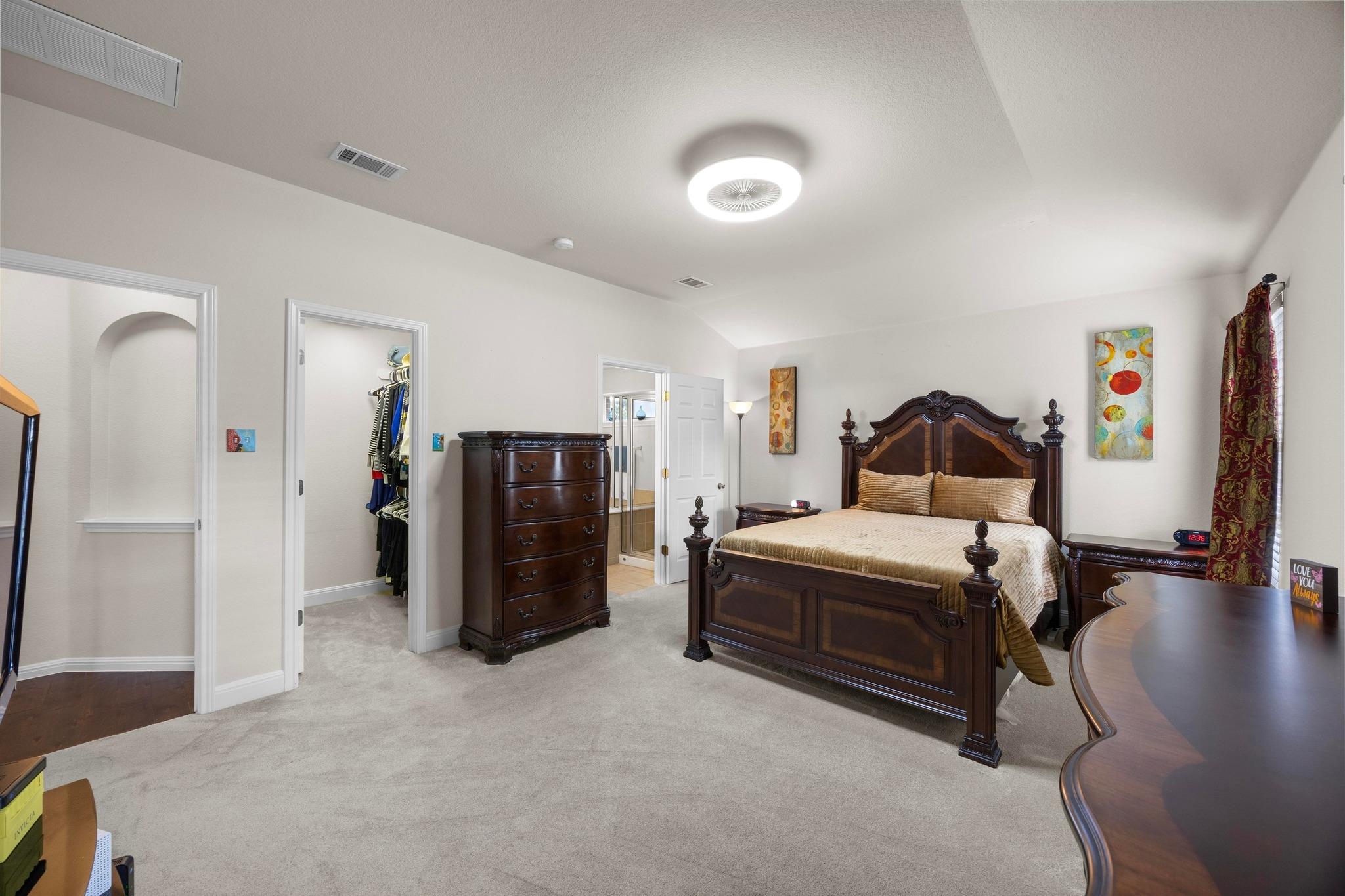 2801 Stirrup Cv, Leander, TX 78641