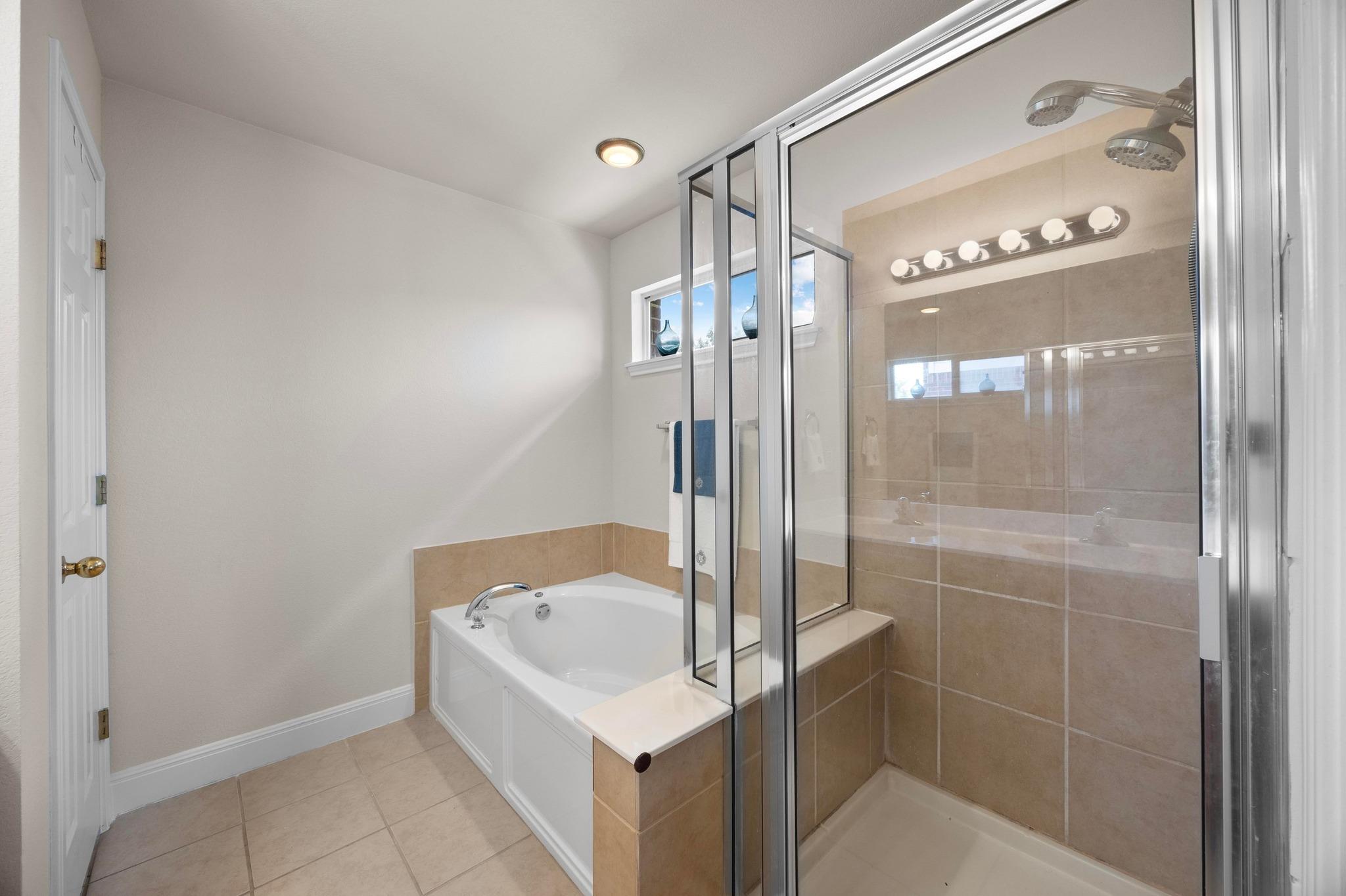 2801 Stirrup Cv, Leander, TX 78641