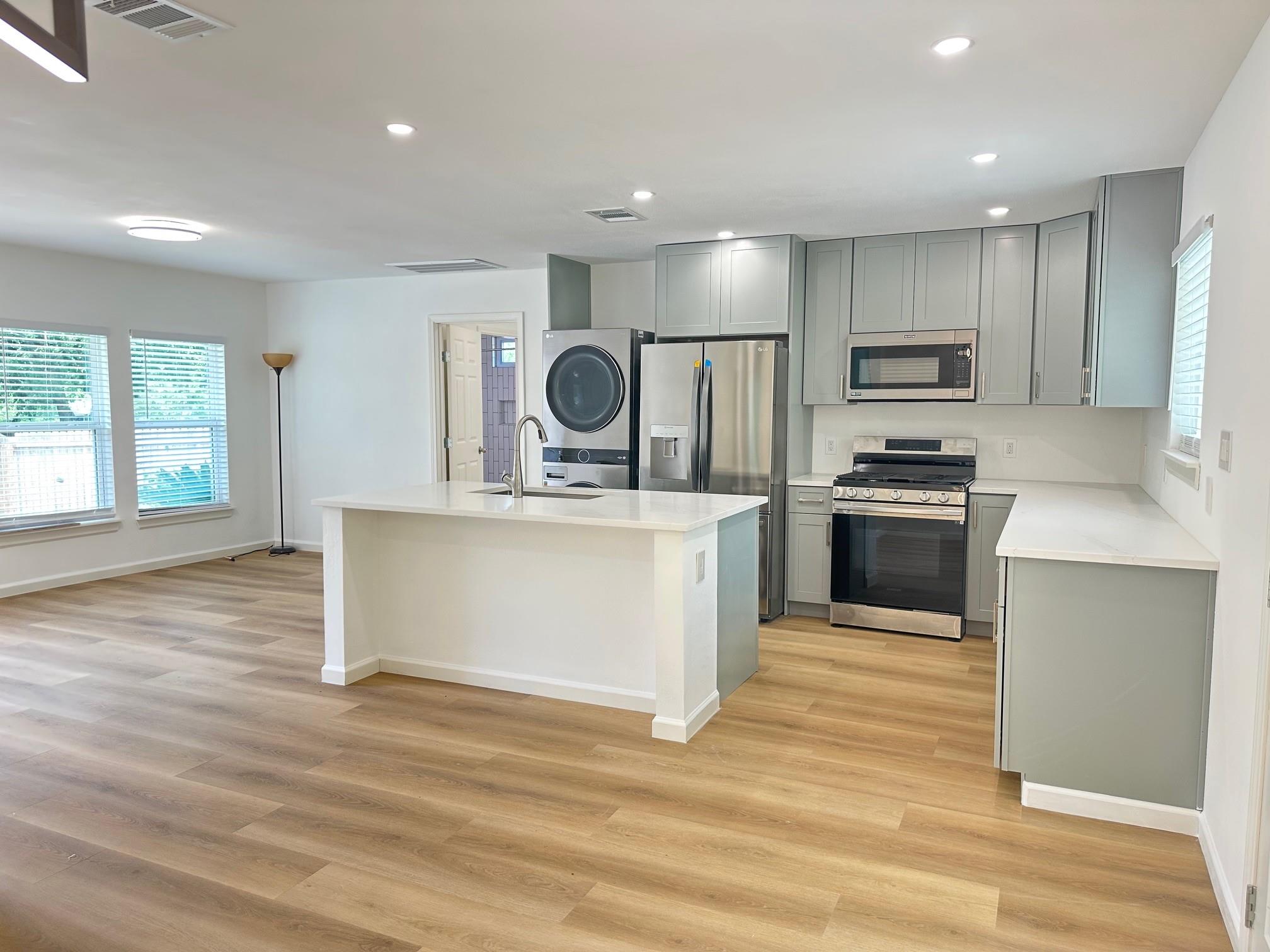 2902 Spring Cir, Austin, TX 78723