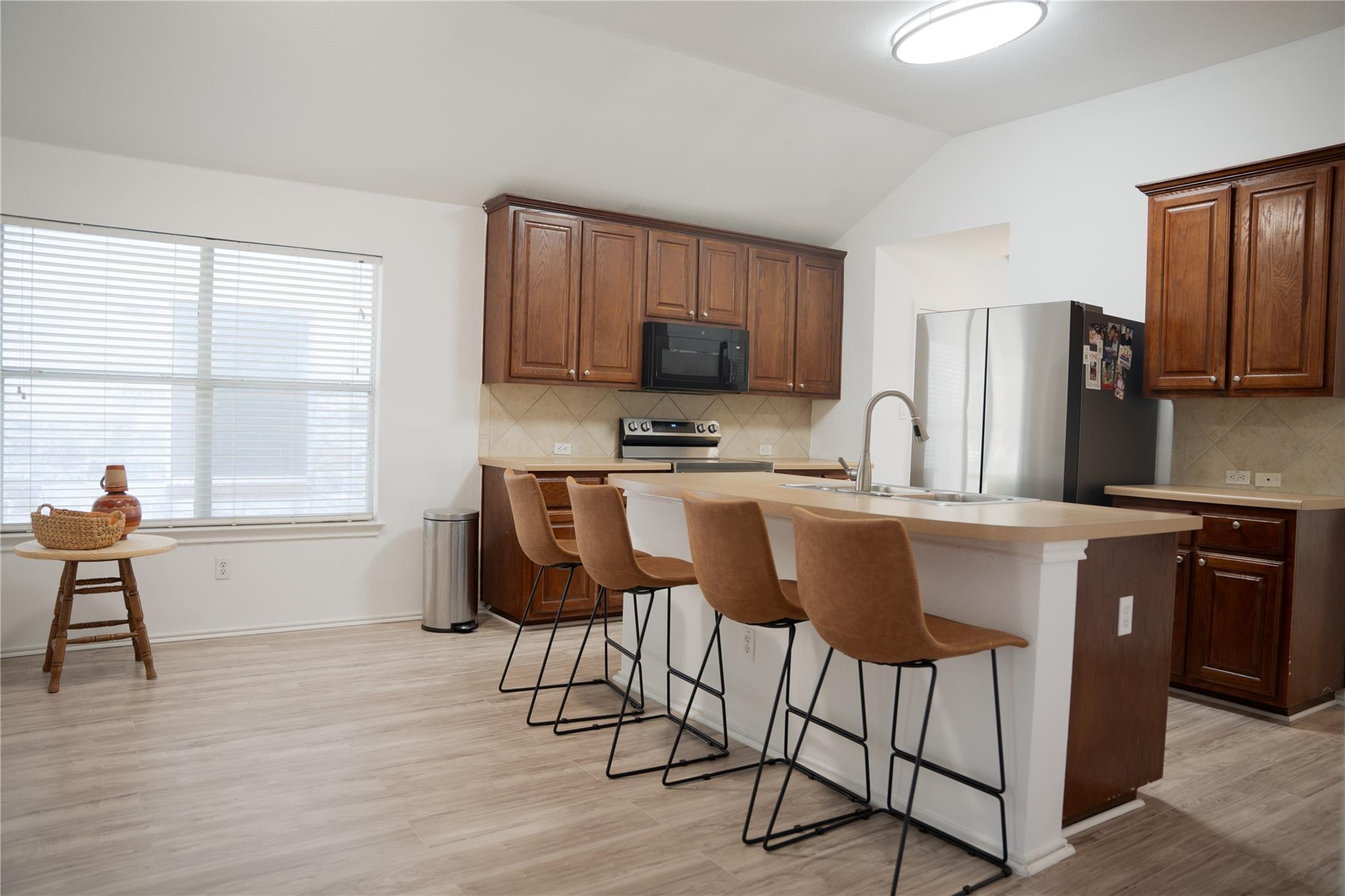 9305 Pioneer Forest Dr, Austin, TX 78744