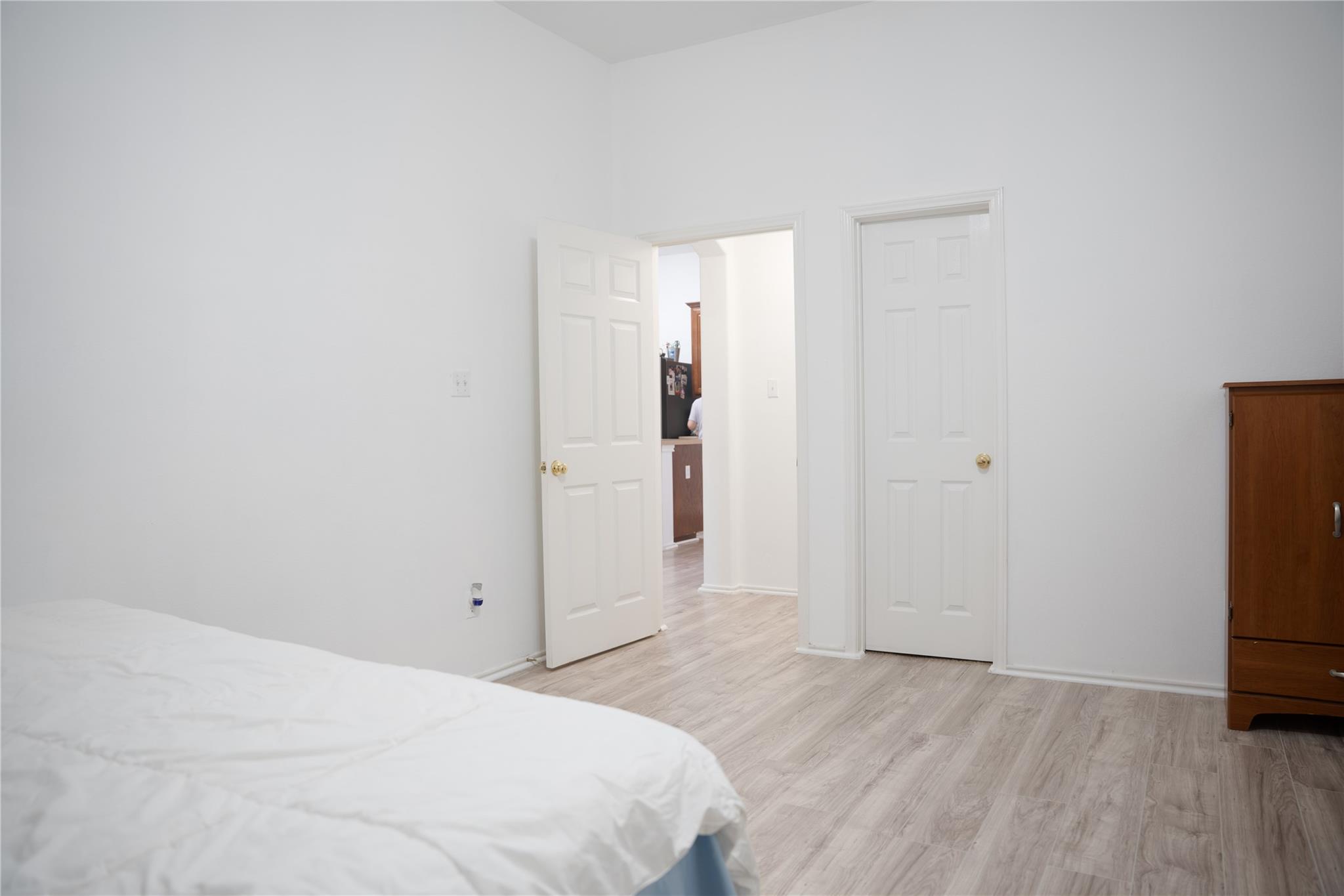 9305 Pioneer Forest Dr, Austin, TX 78744