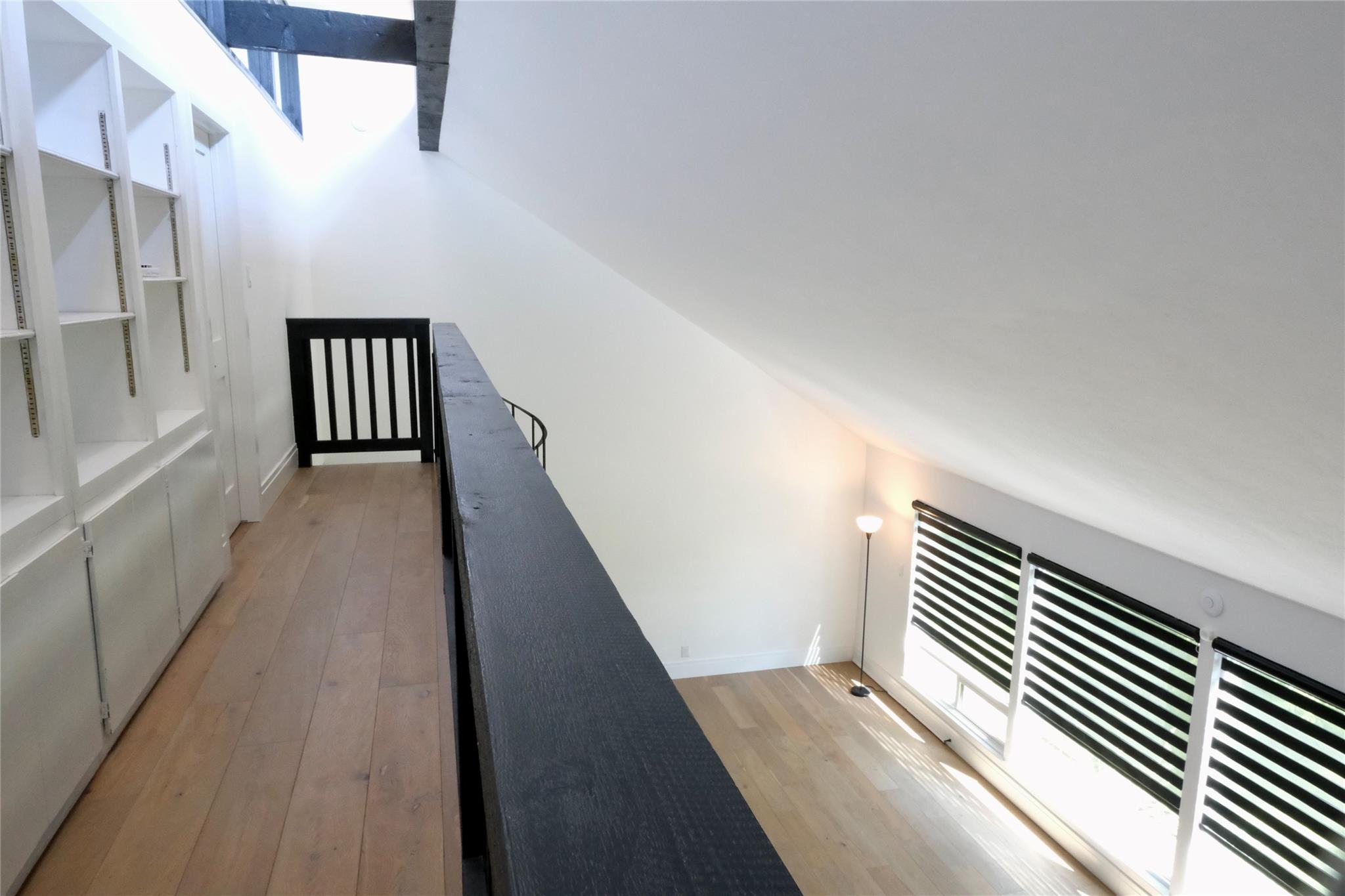 808 Vanguard St, Lakeway, TX 78734