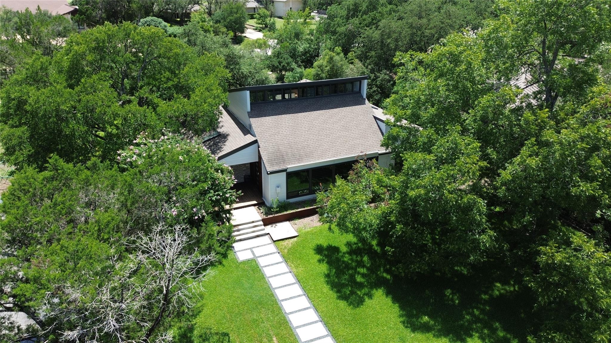 808 Vanguard St, Lakeway, TX 78734