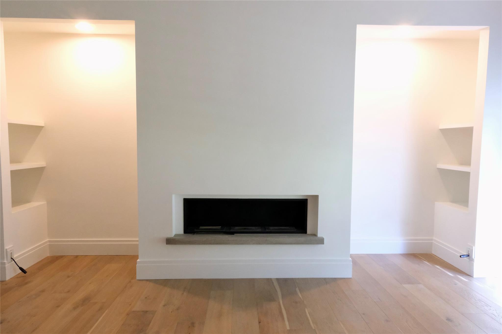 808 Vanguard St, Lakeway, TX 78734