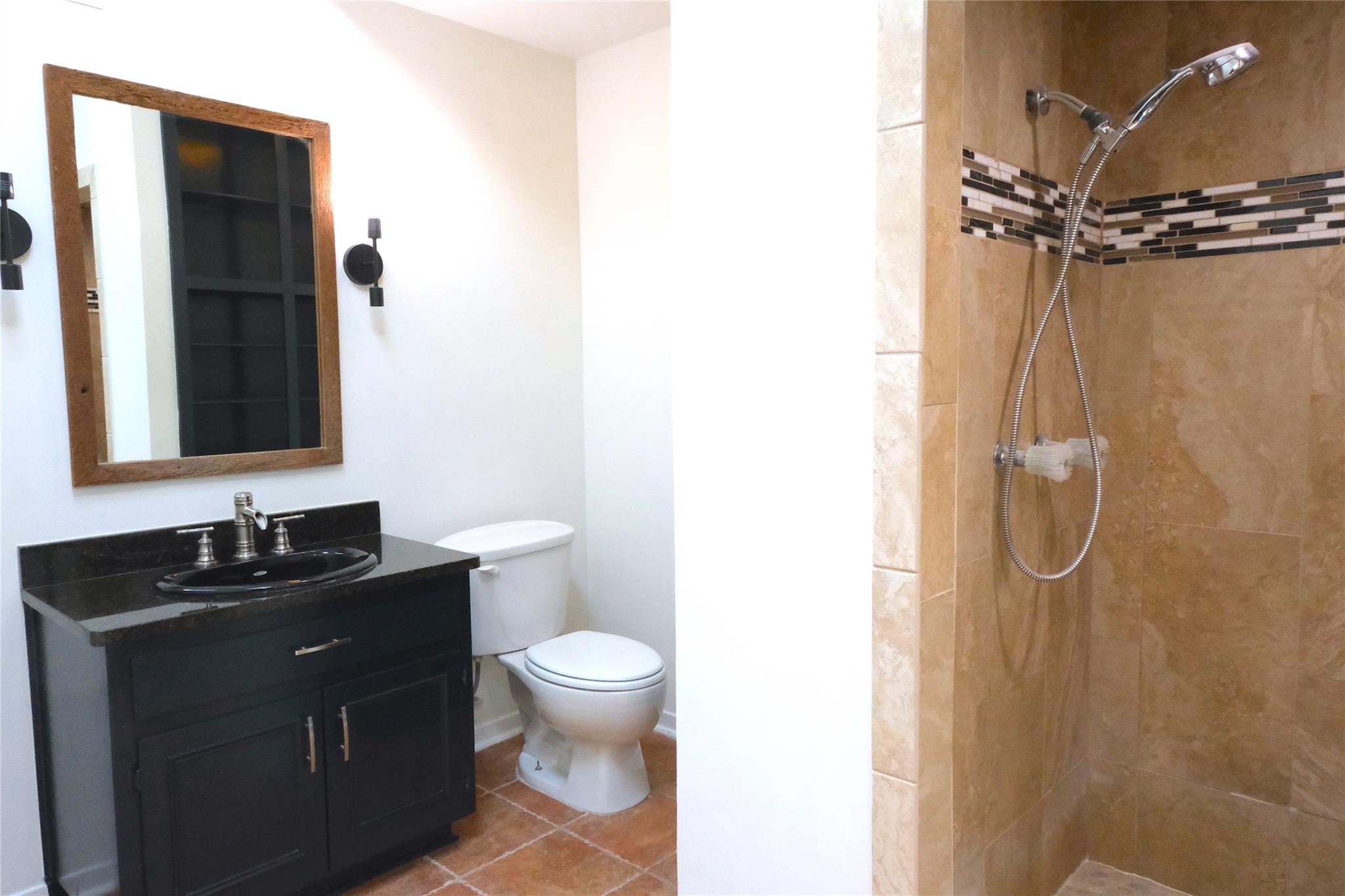 808 Vanguard St, Lakeway, TX 78734