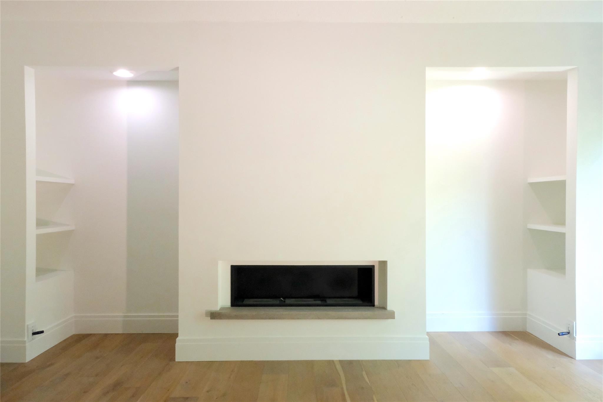 808 Vanguard St, Lakeway, TX 78734