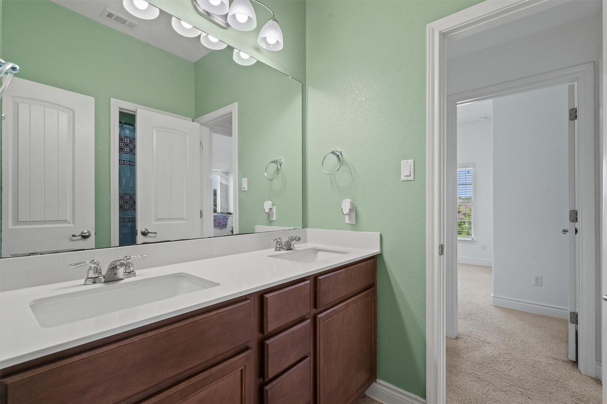 19301 Melwas Way, Pflugerville, TX 78660