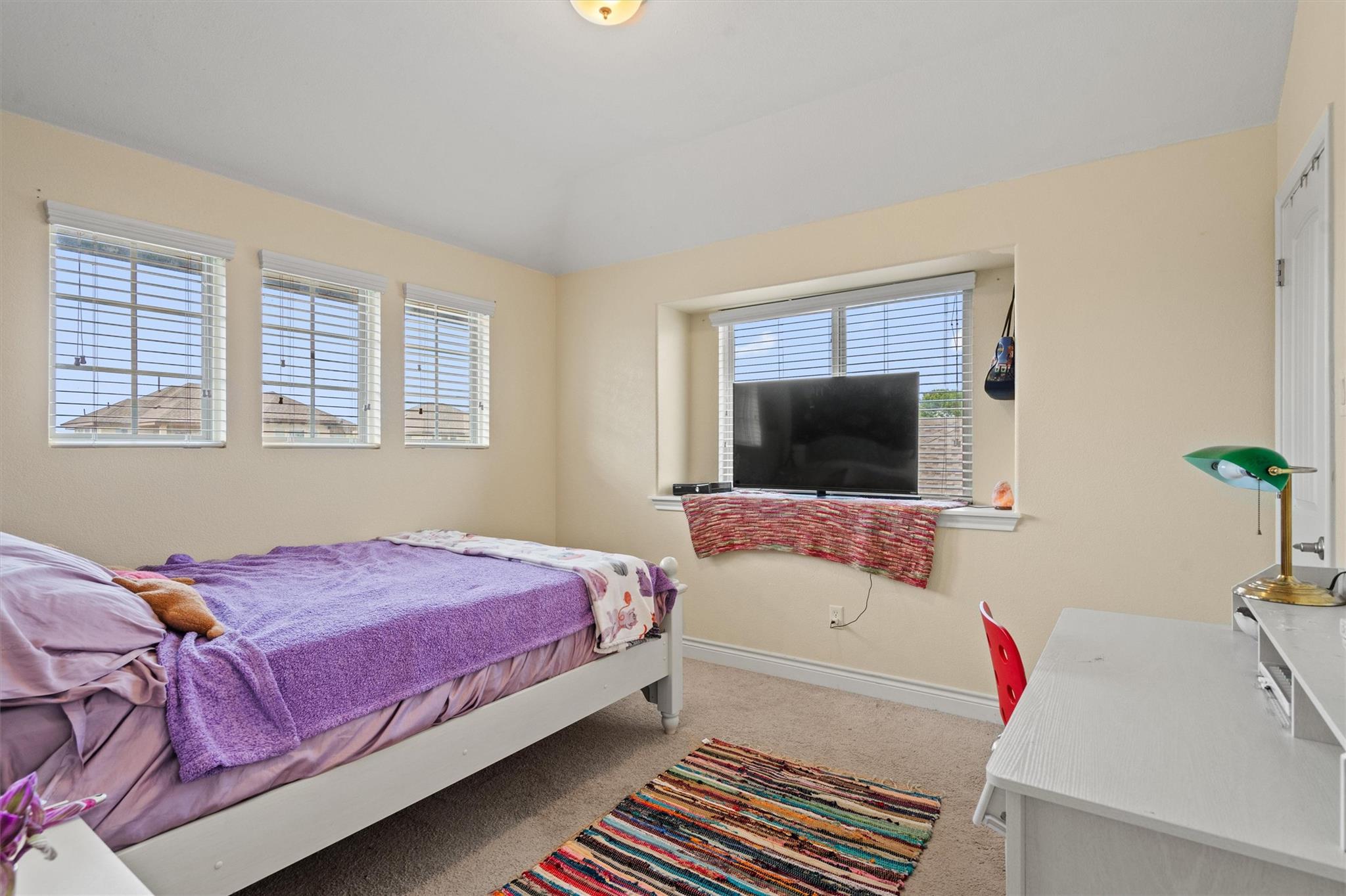 19301 Melwas Way, Pflugerville, TX 78660