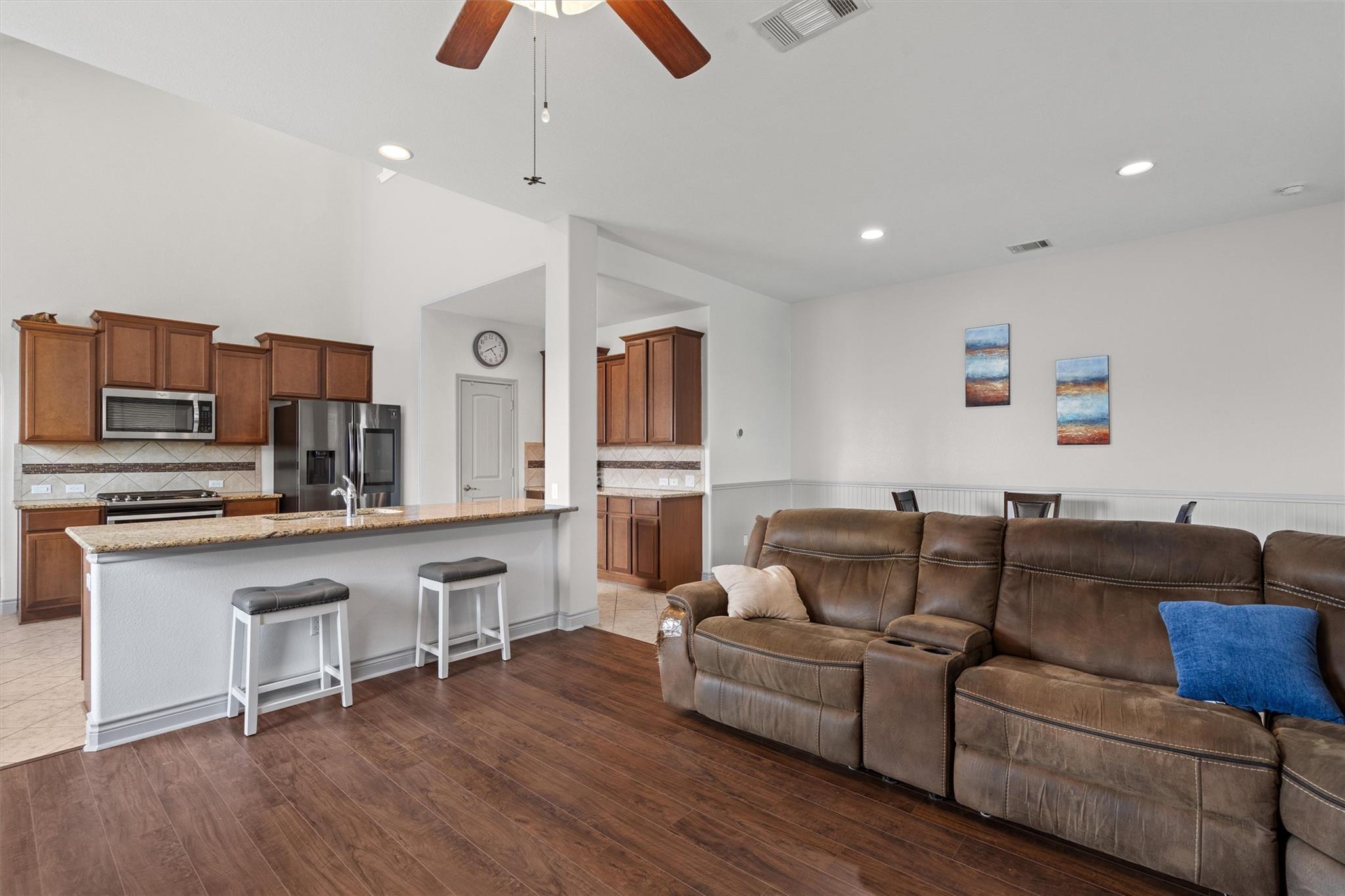 19301 Melwas Way, Pflugerville, TX 78660