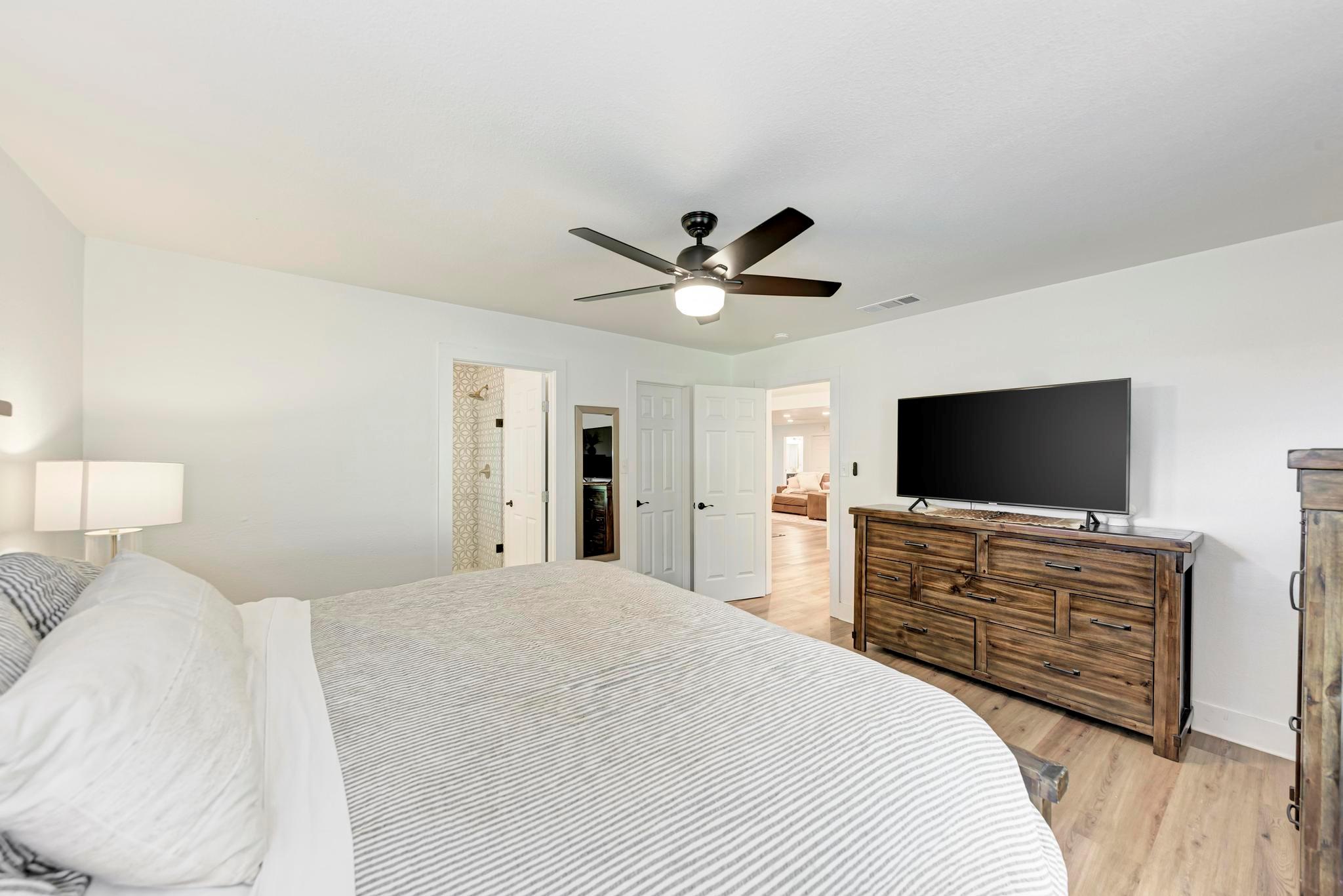 808 S Gabriel Dr, Leander, TX 78641