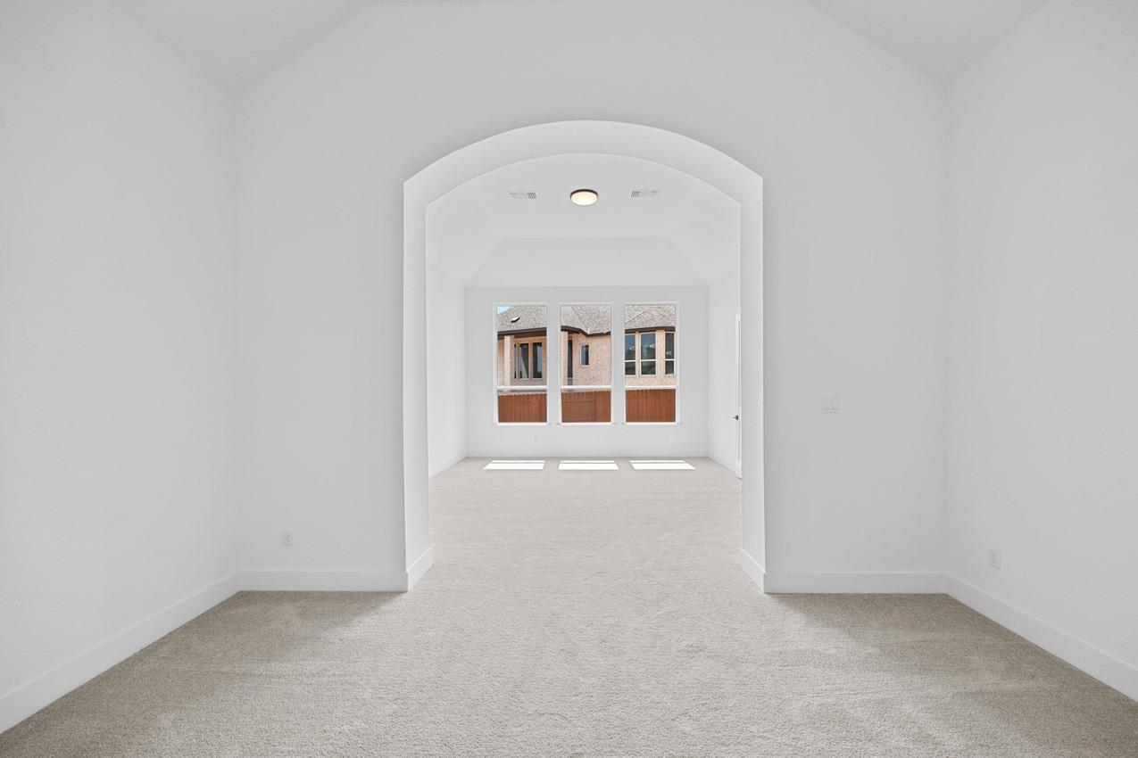 404 Rollo Rd, Liberty Hill, TX 78642