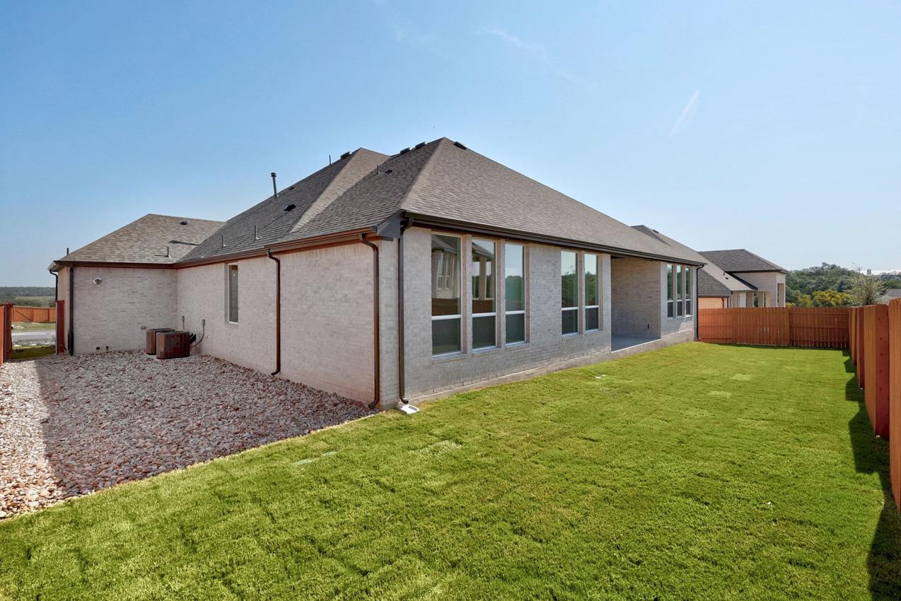 404 Rollo Rd, Liberty Hill, TX 78642