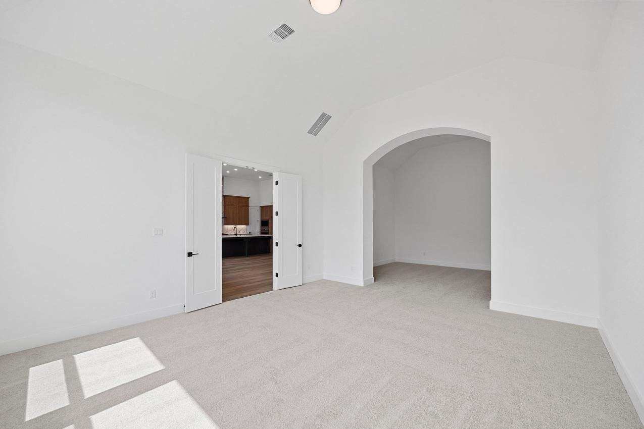 404 Rollo Rd, Liberty Hill, TX 78642