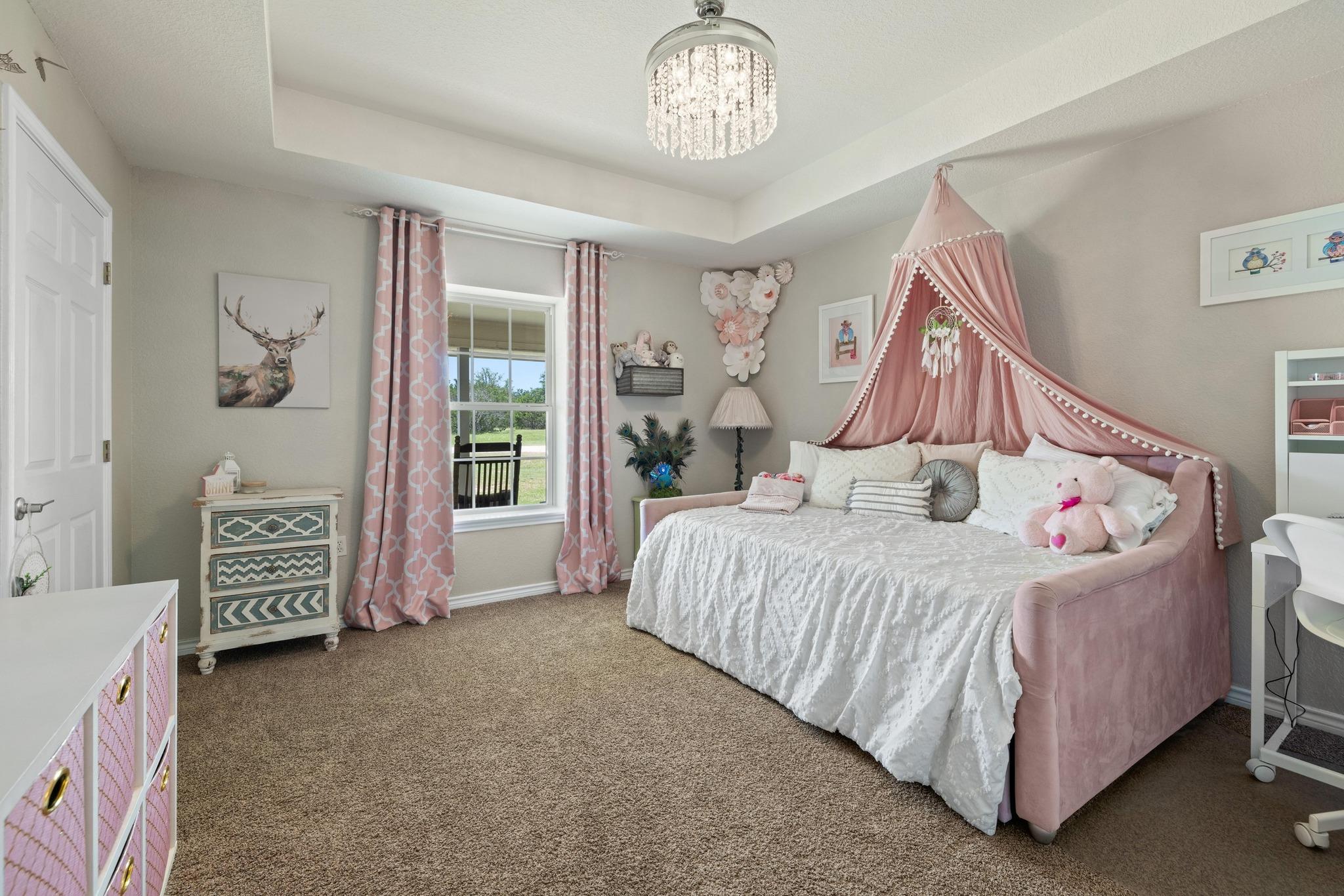 1201 County Road 229, Florence, TX 76527
