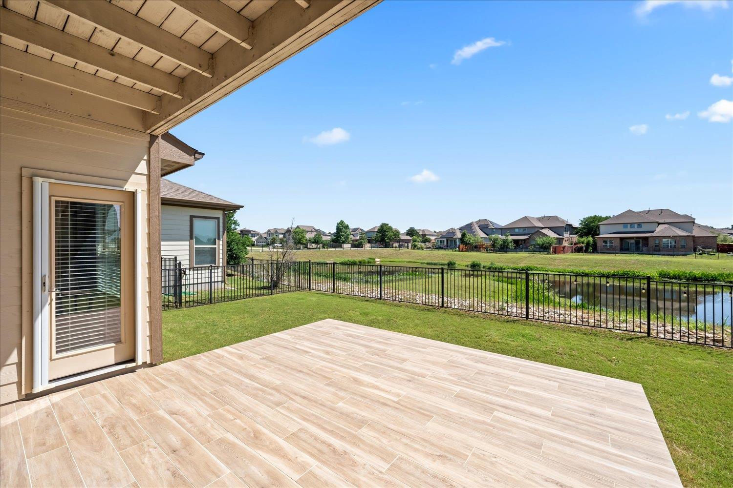 9305 McKnight Loop # 4, Austin, TX 78717