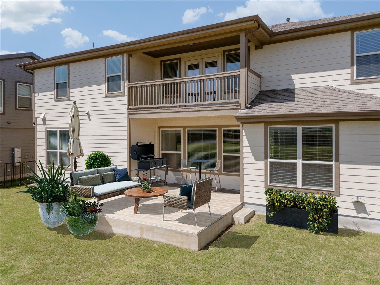 9305 McKnight Loop # 4, Austin, TX 78717