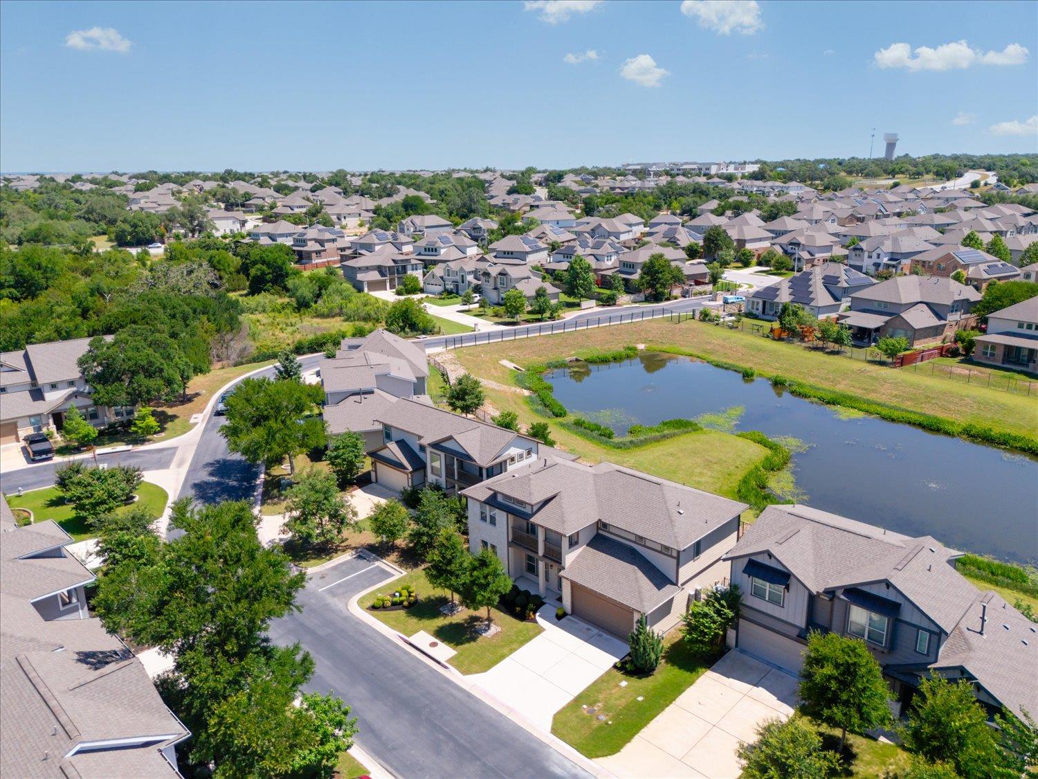 9305 McKnight Loop # 4, Austin, TX 78717