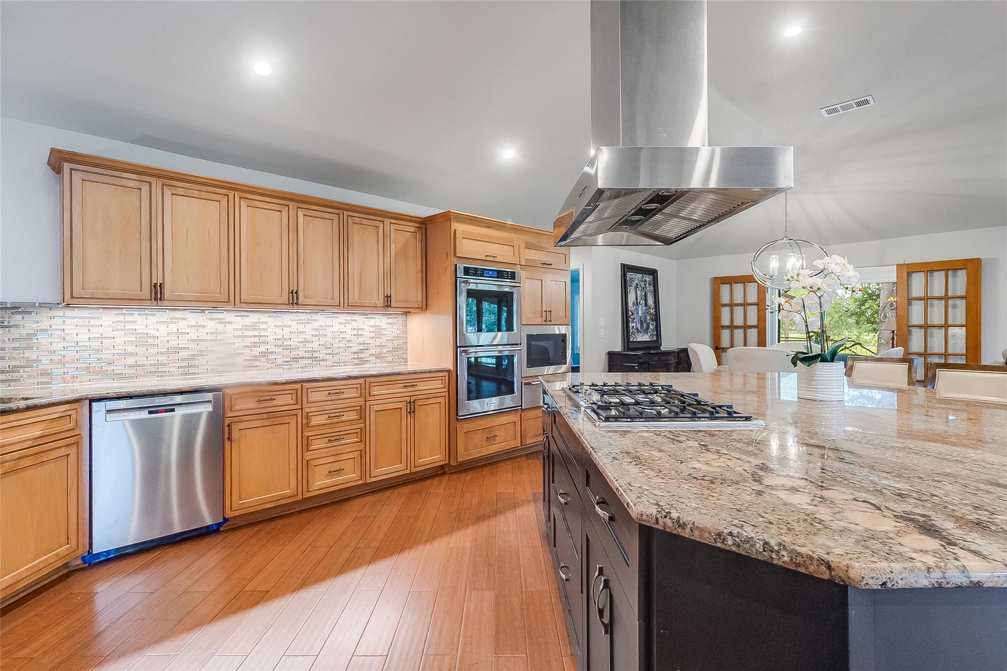 408 Sombrero, Horseshoe Bay, TX 78657