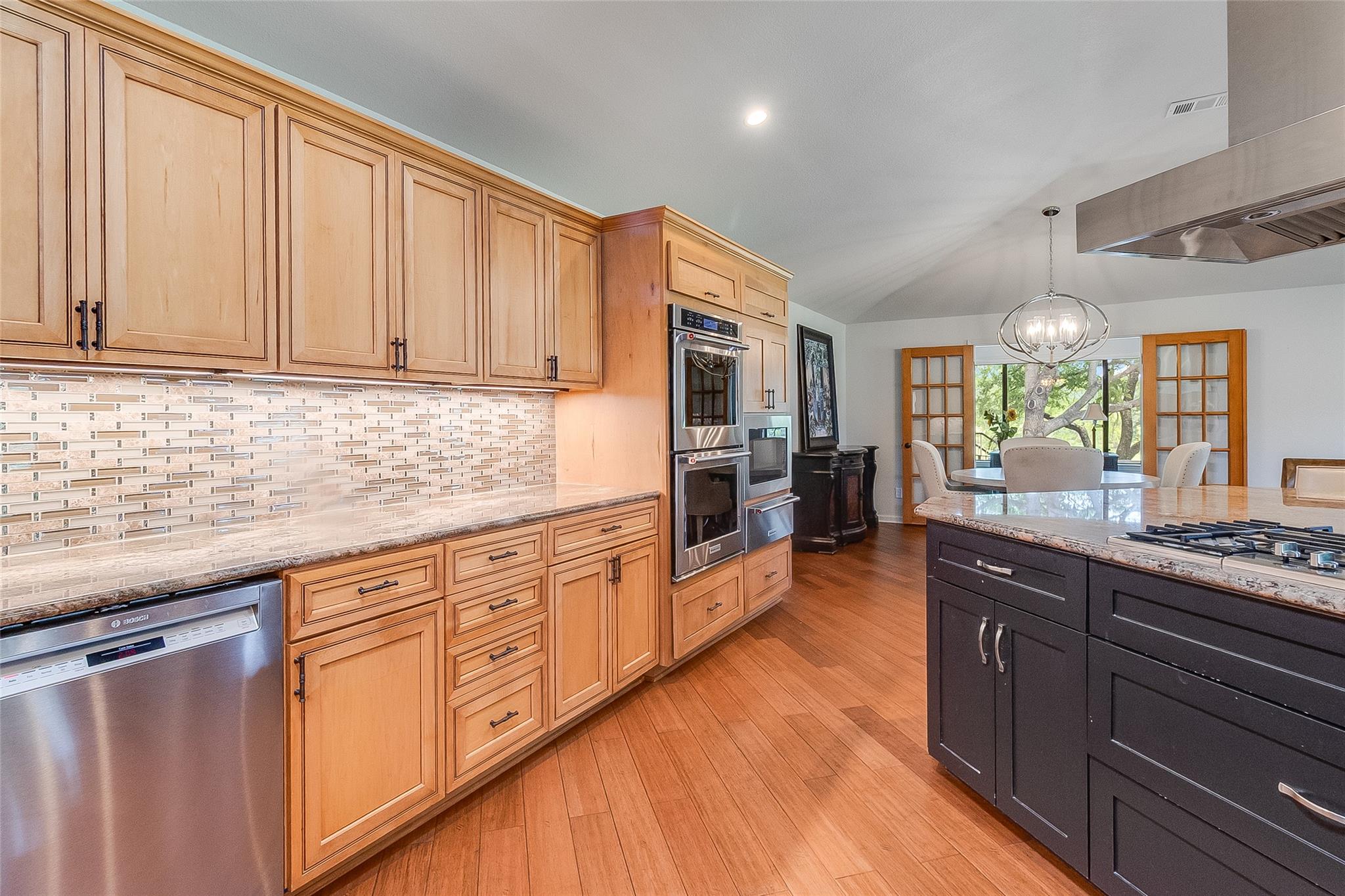 408 Sombrero, Horseshoe Bay, TX 78657