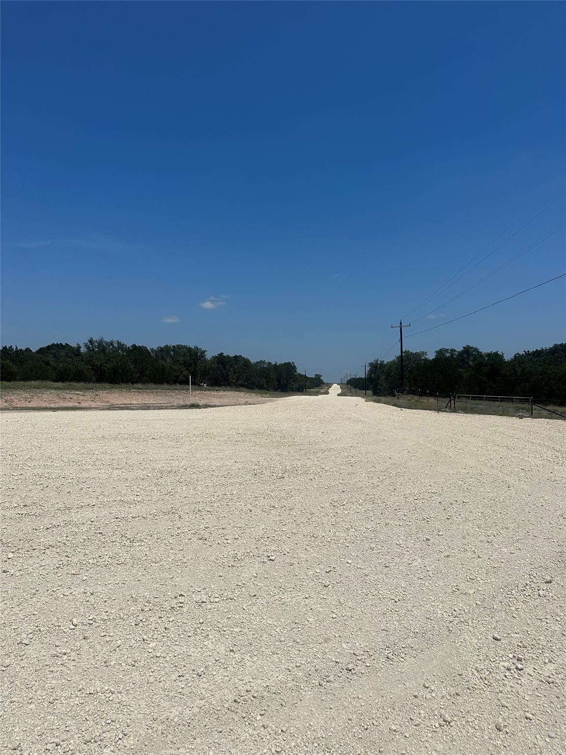 144 S Live Oak Dr, Goldthwaite, TX 76844